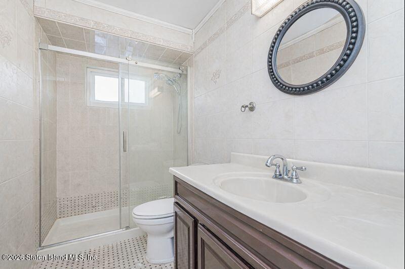 124 Erika Loop, Staten Island, NY, 10312 image 18