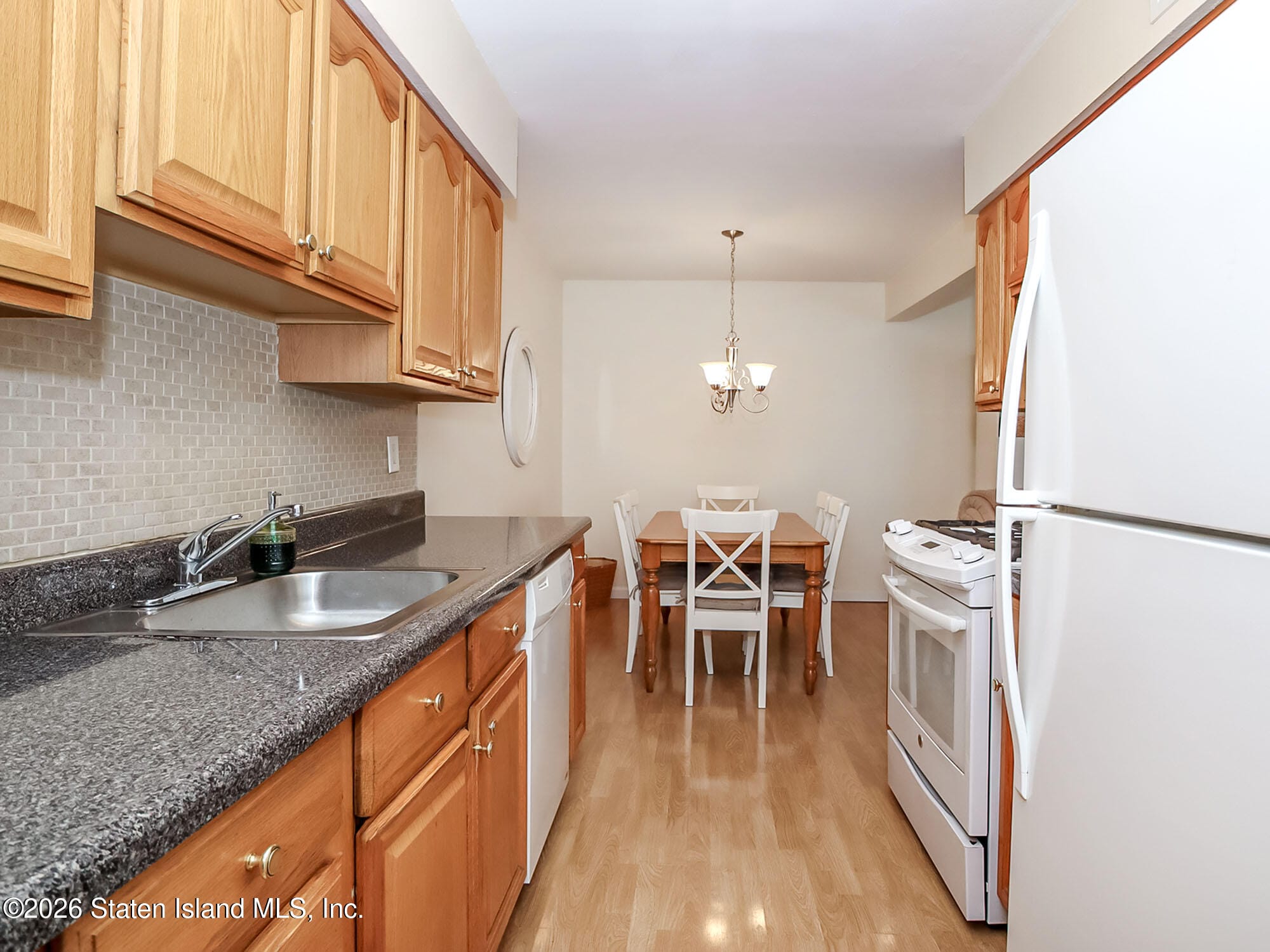 537 Willow Road 1, Staten Island, NY, 10314 image 9