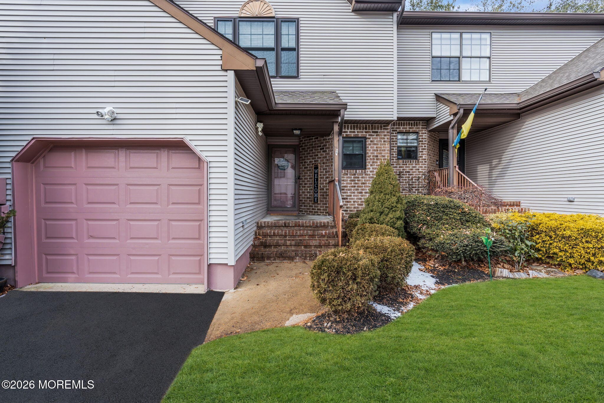 324 Oak Knoll Drive Image 3