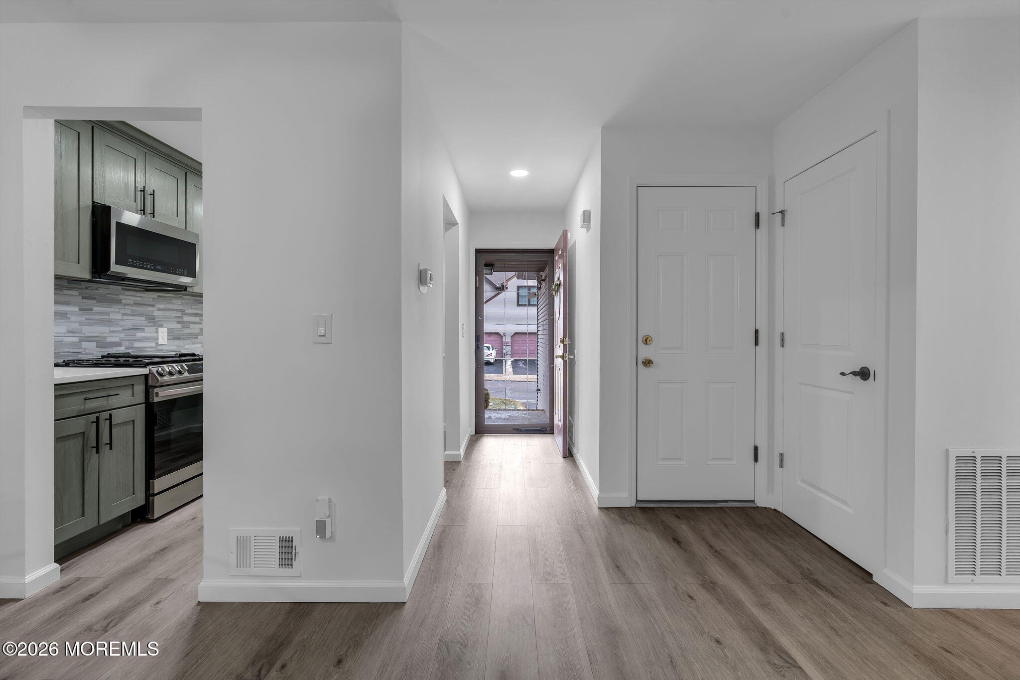 324 Oak Knoll Drive Image 4