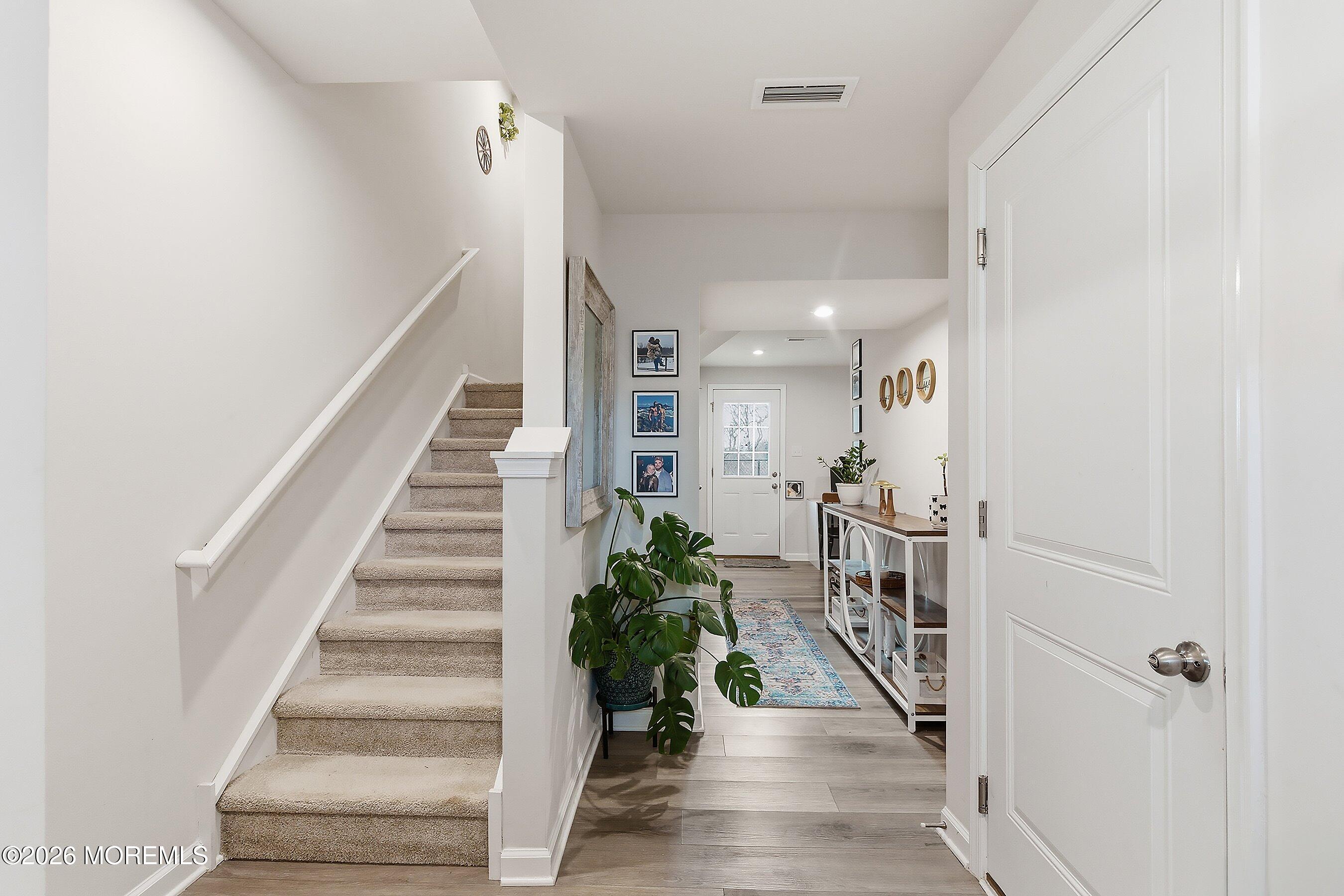 406 Cyprus Court Image 3