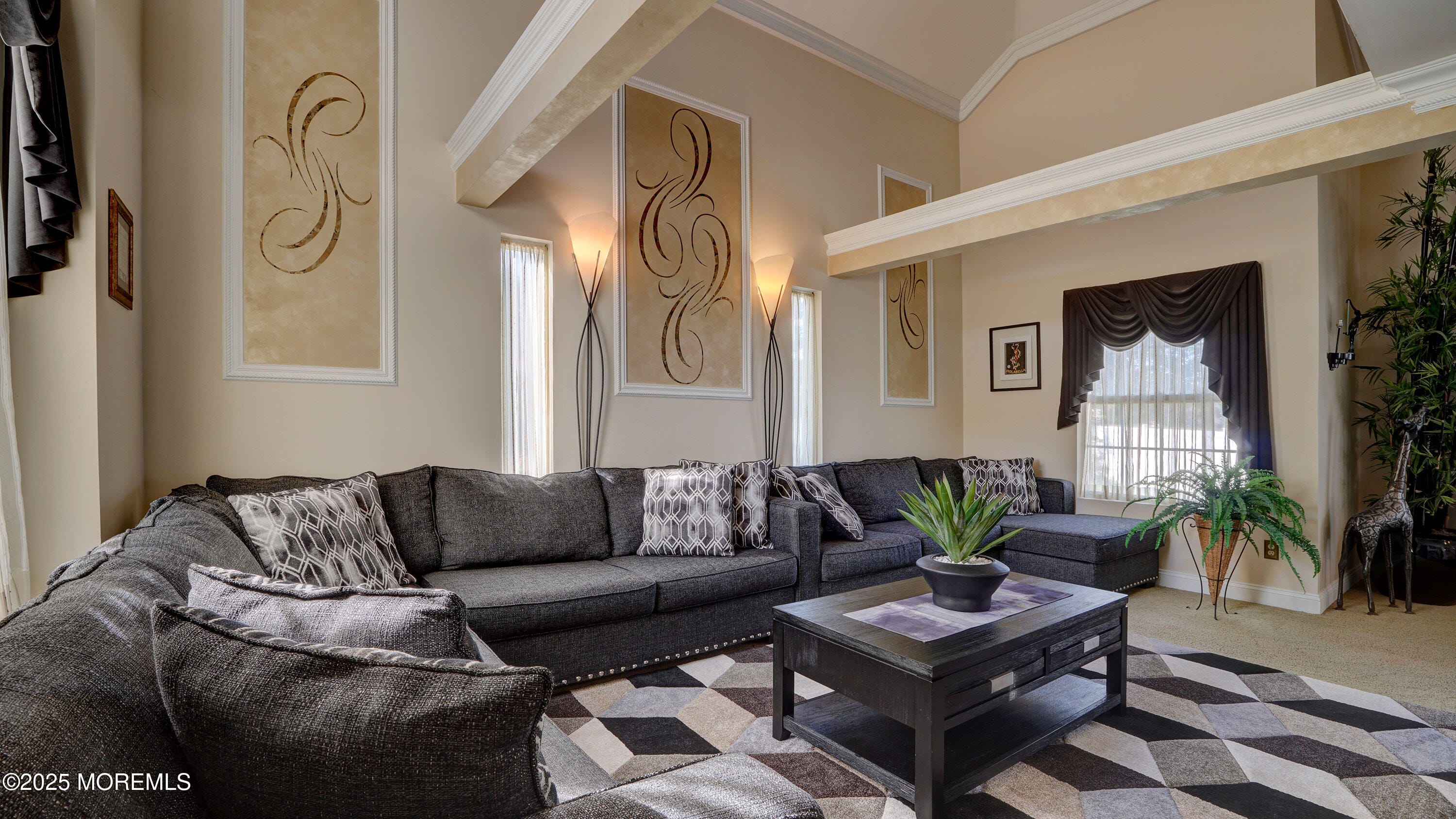 44 Kentucky Way Image 4