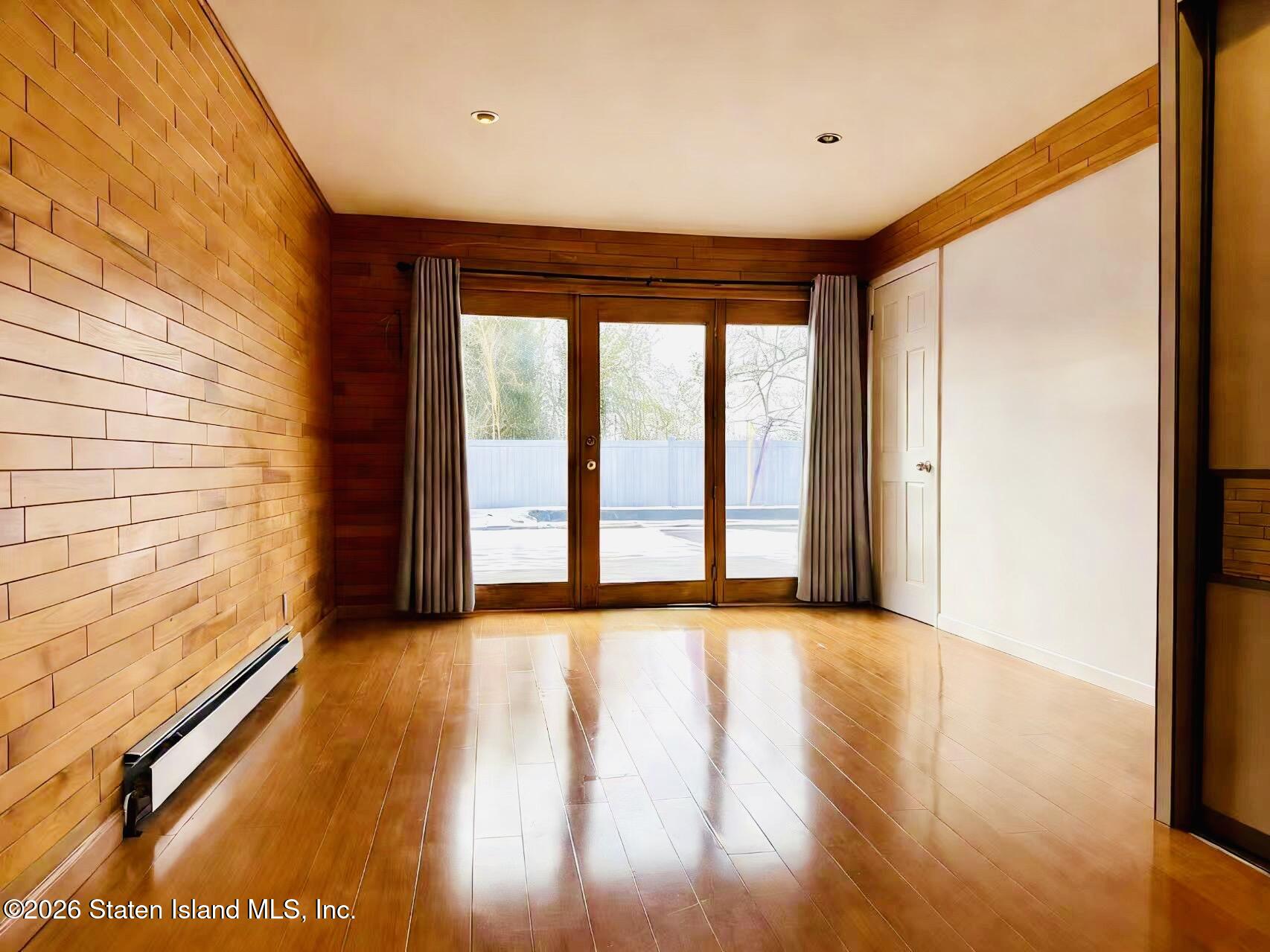 176 Slater Boulevard, Staten Island, NY, 10305 image 11