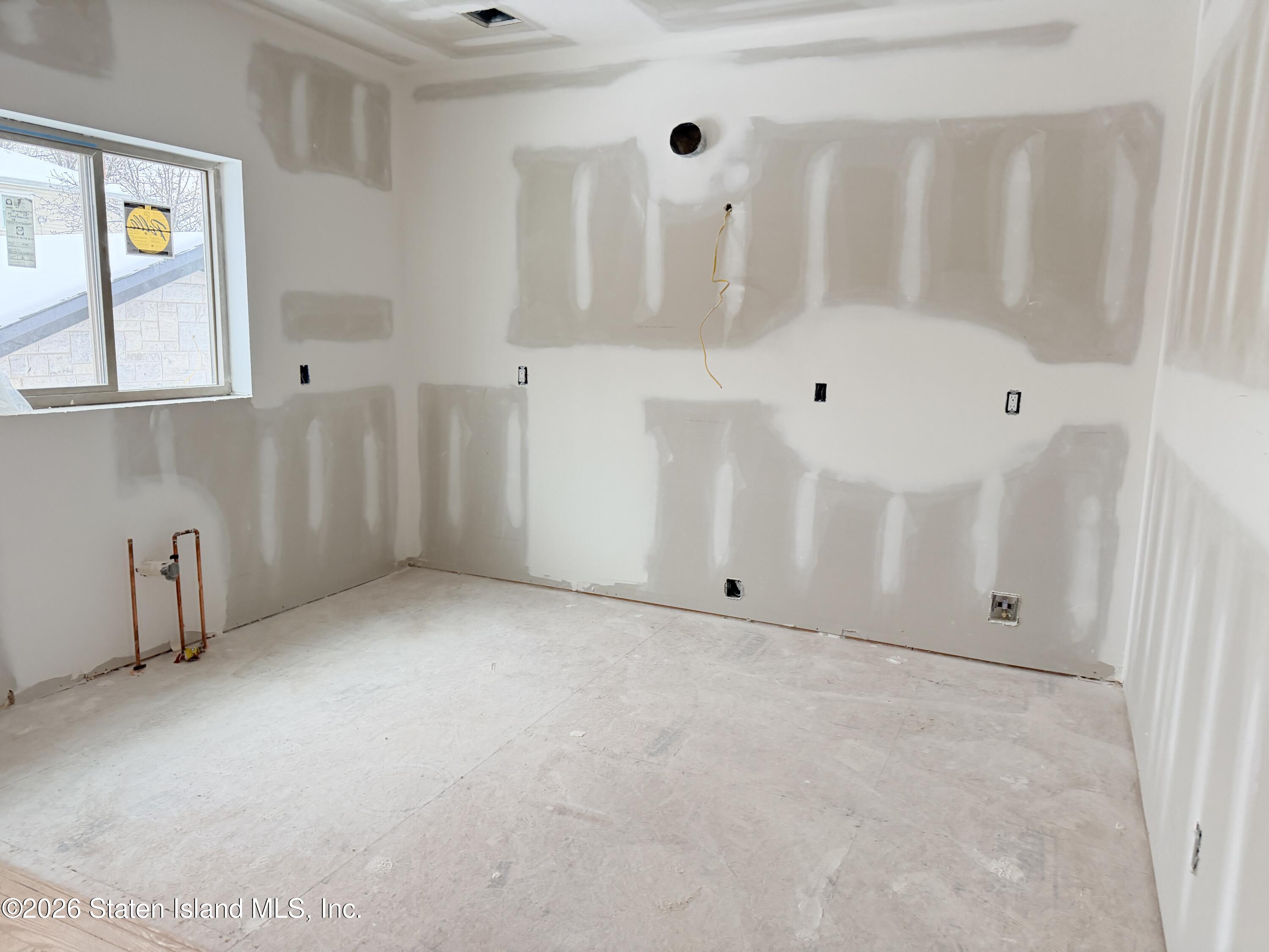 388 Arden Avenue Image 5