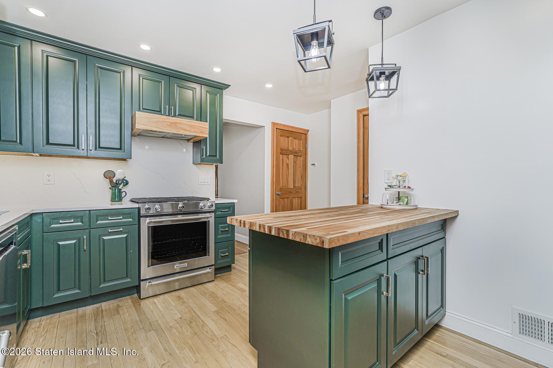 137 Buffalo Street, Staten Island, NY, 10306 image 12