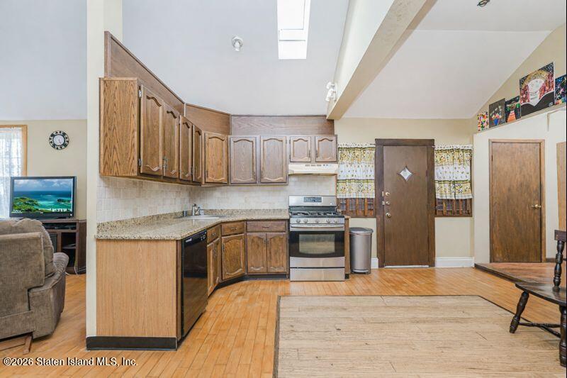 42 Marscher Place, Staten Island, NY, 10309 image 11