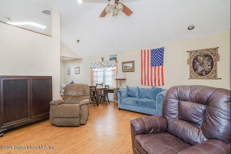 42 Marscher Place, Staten Island, NY, 10309 image 13