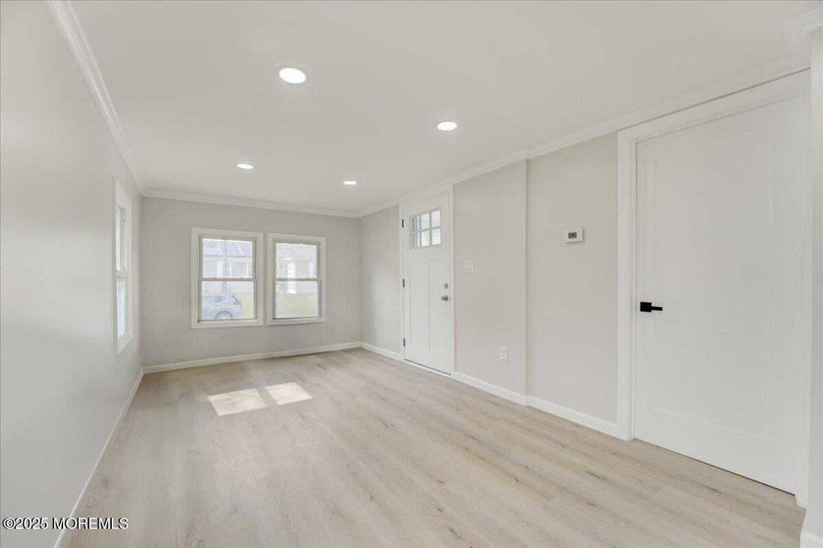 113 Leonard Avenue Image 3