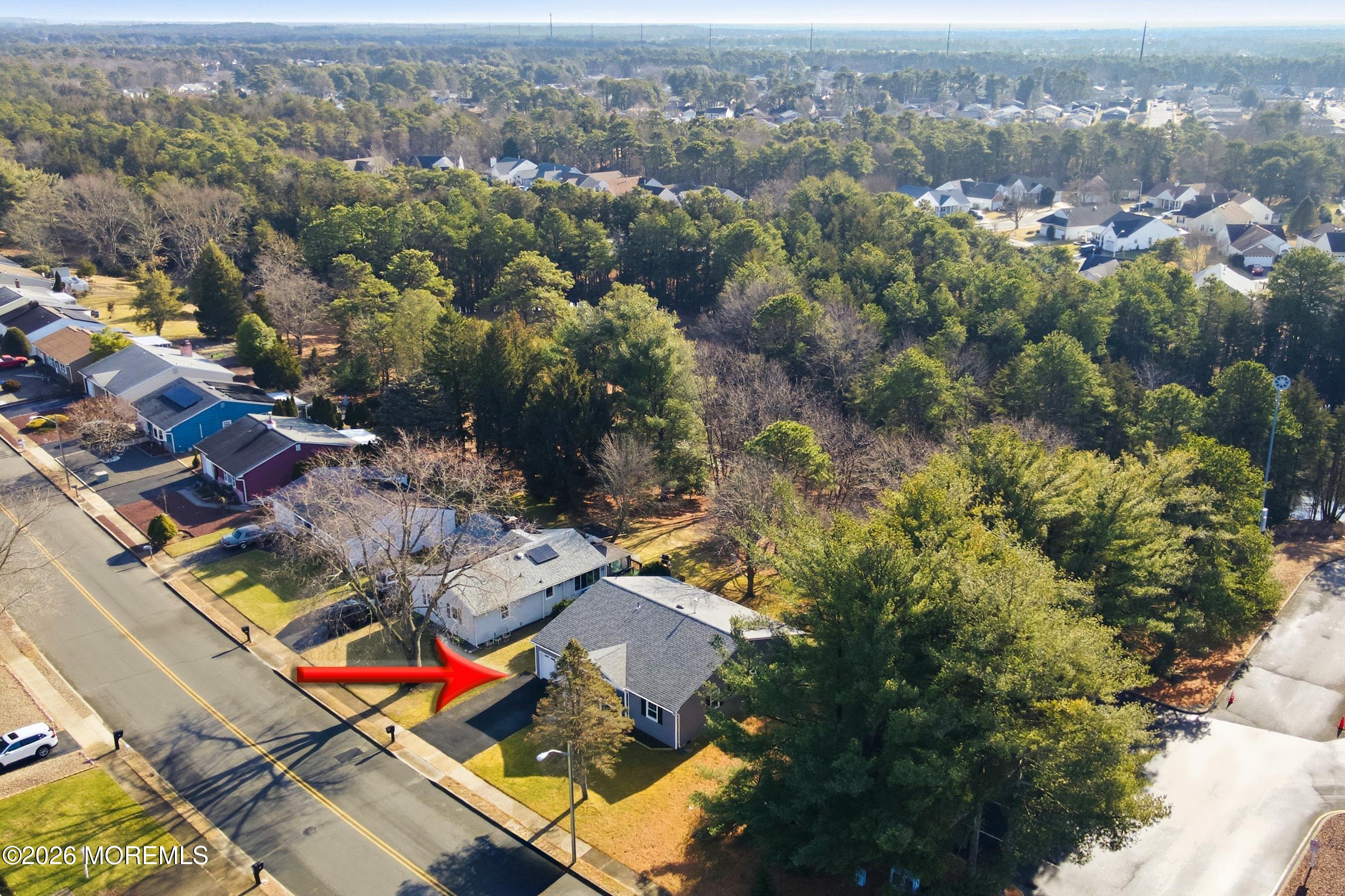 143 Westbrook Drive Image 4