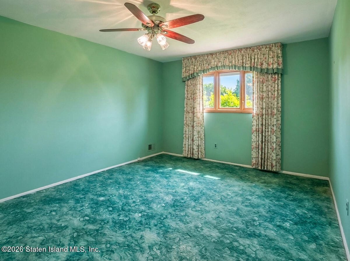 489 Oakdale Street, Staten Island, NY, 10312 image 15