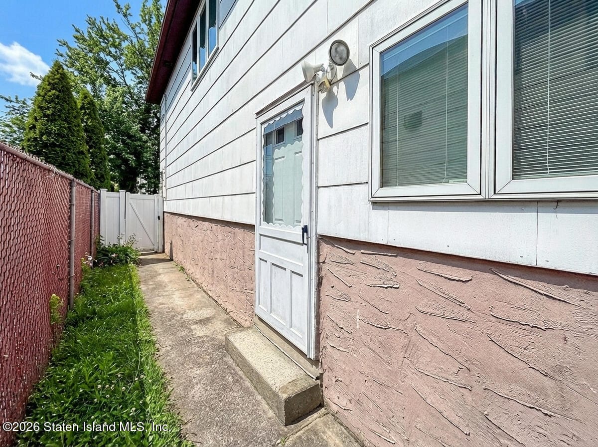 489 Oakdale Street, Staten Island, NY, 10312 image 26