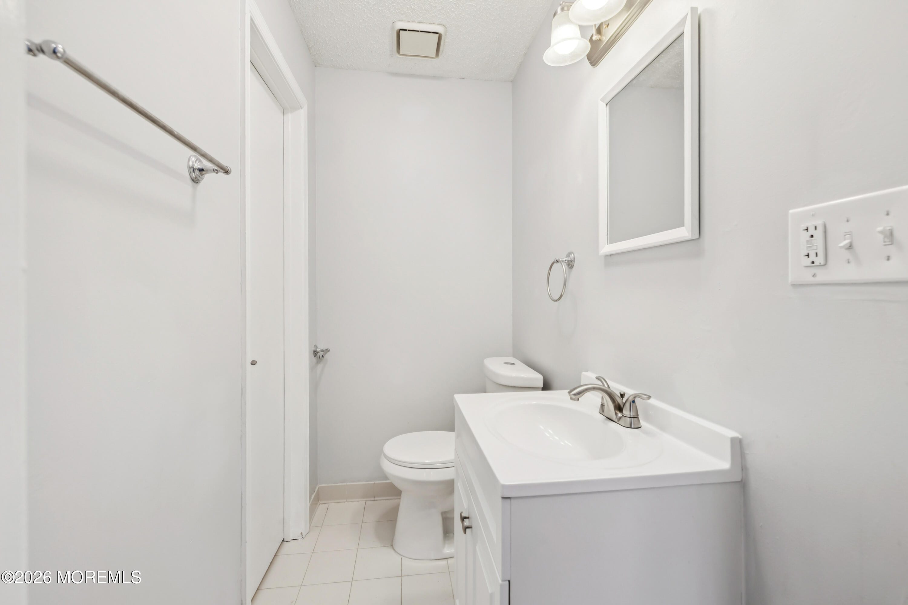 162 Frontier Way, Tinton Falls, NJ, 07753 image 23