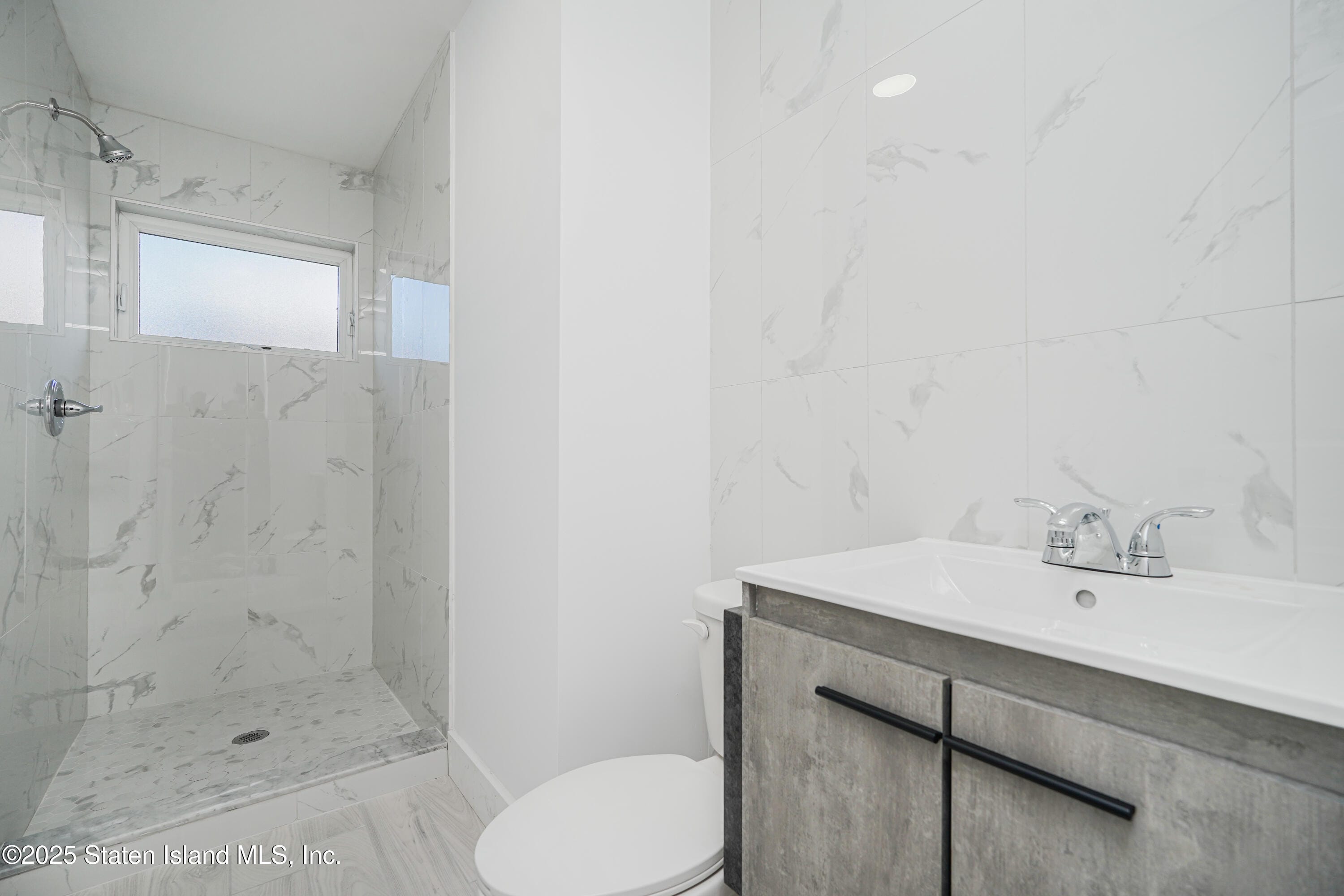 64 Hempstead Avenue, Staten Island, NY, 10306 image 19