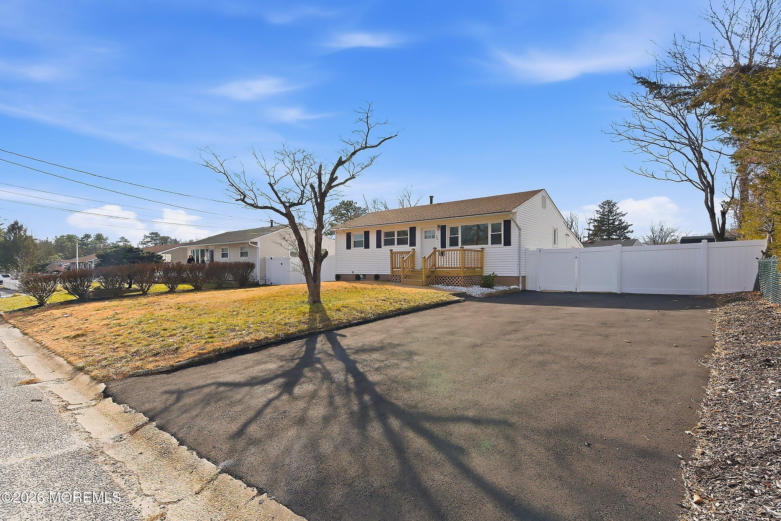 23 Bucknell Drive Image 4