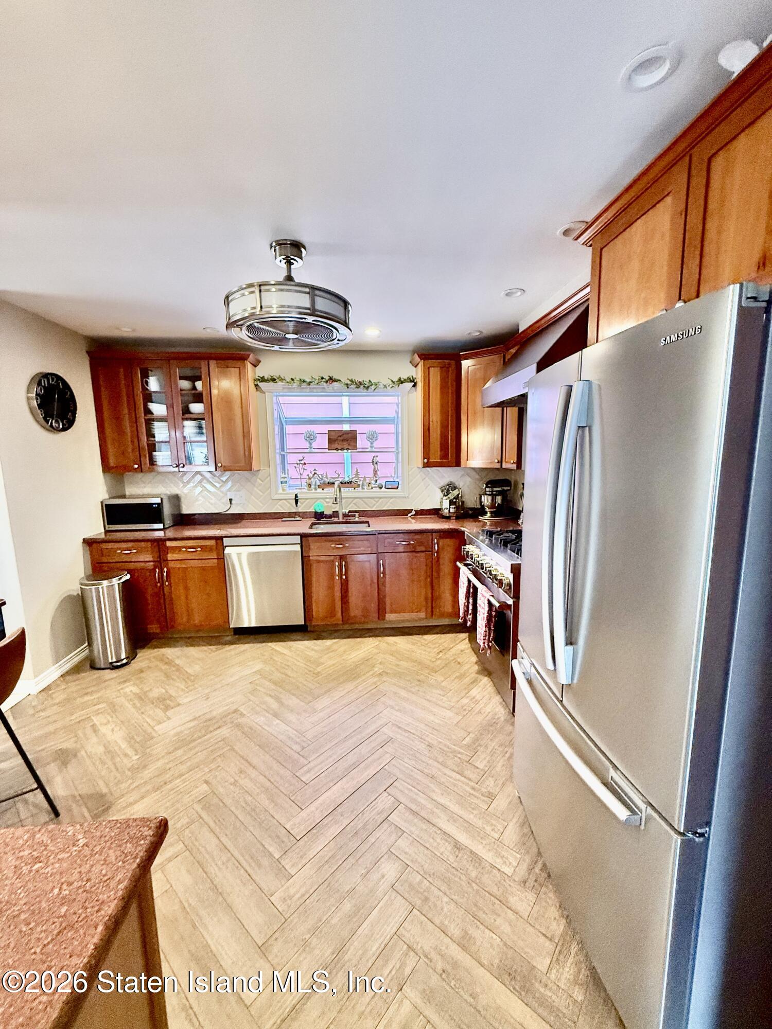 11 Lyman Avenue, Staten Island, NY, 10305 image 17