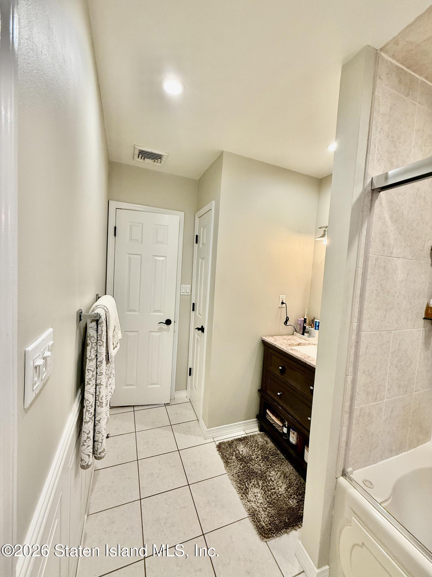 11 Lyman Avenue, Staten Island, NY, 10305 image 34