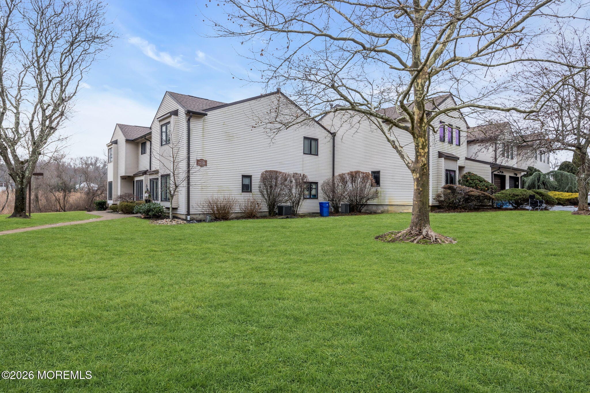 246 Plum Drive, Marlboro, NJ, 07746 image 28