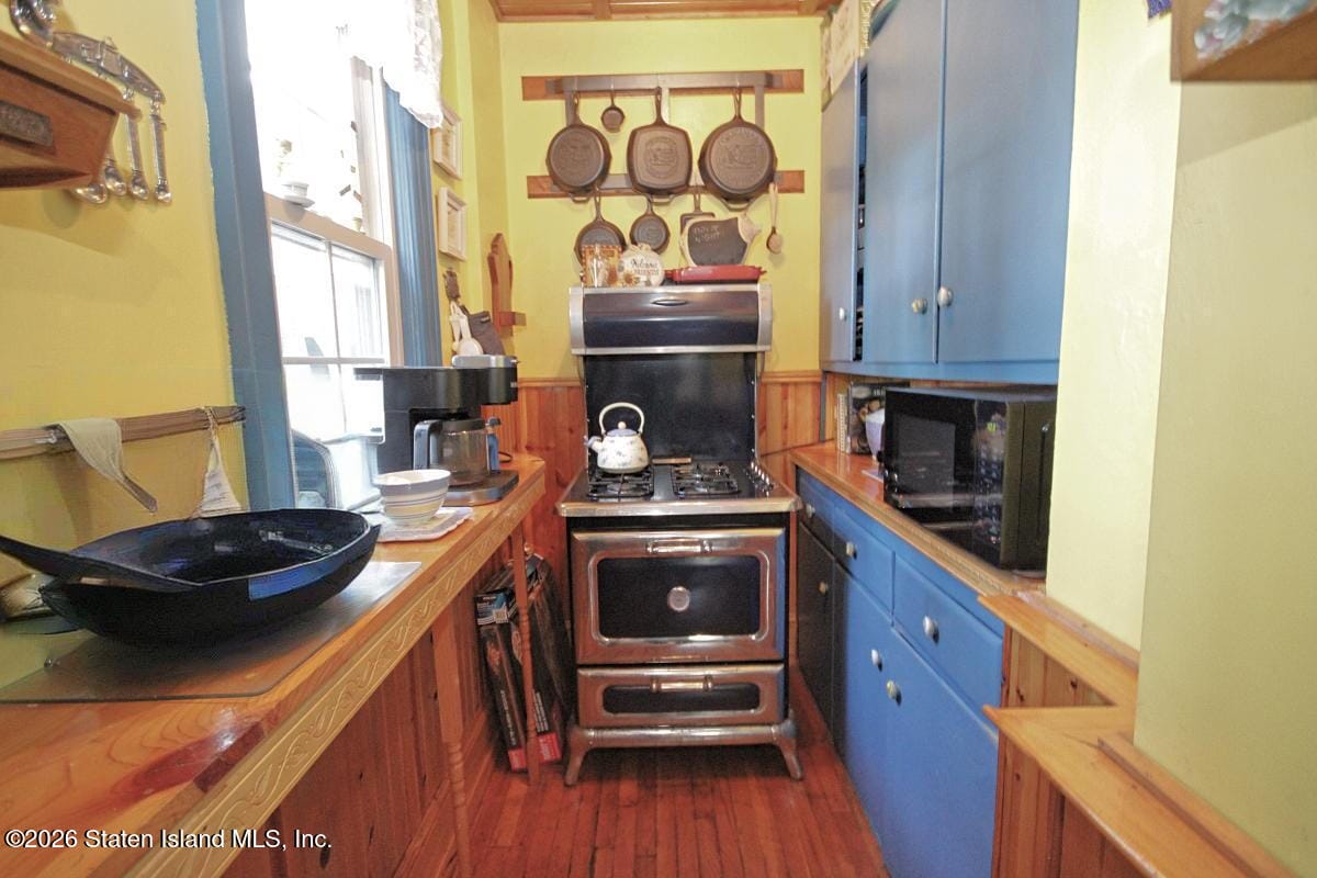 54 City Boulevard, Staten Island, NY, 10301 image 13