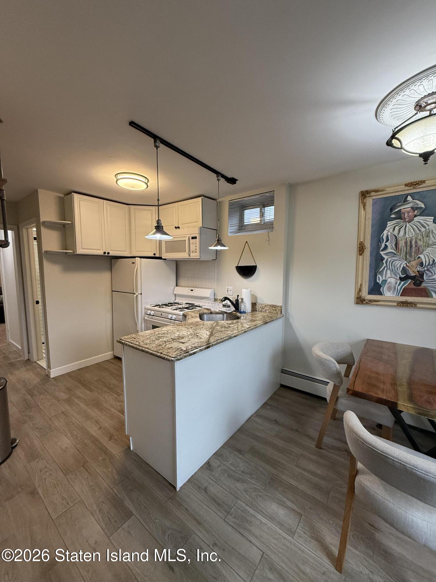 11 Lyman Avenue, Staten Island, NY, 10305 image 58