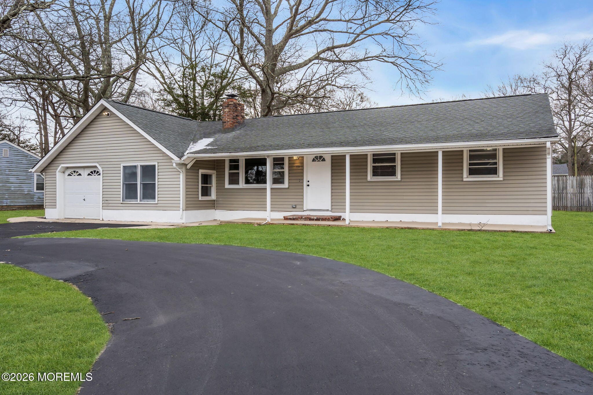 109 Laurel Boulevard Image 3