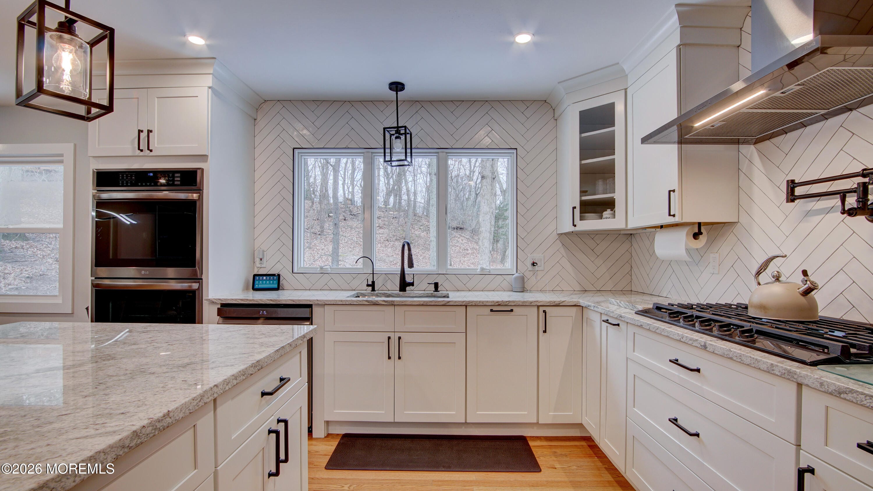 270 Grant Avenue Image 3