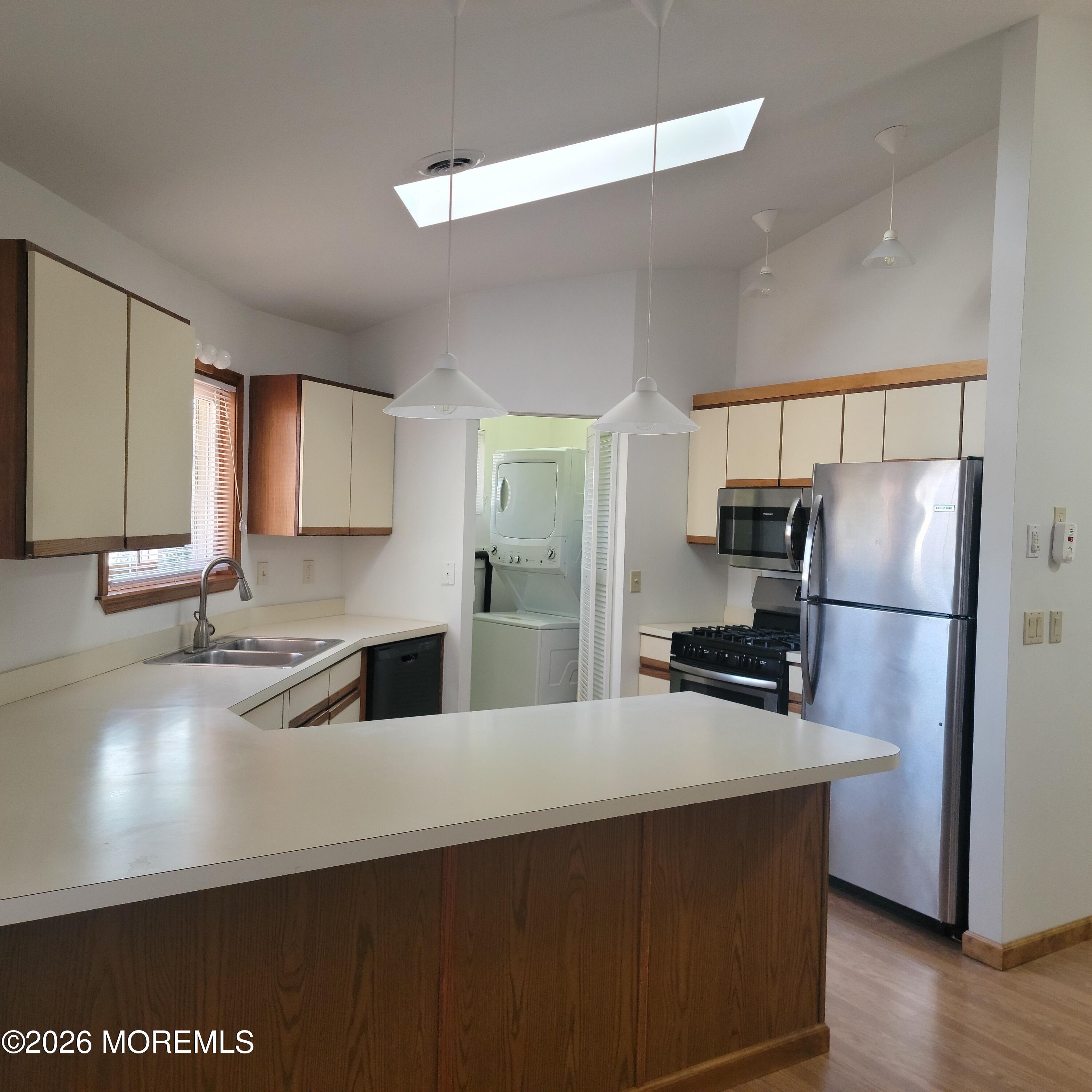 53 Mayflower Drive Image 2