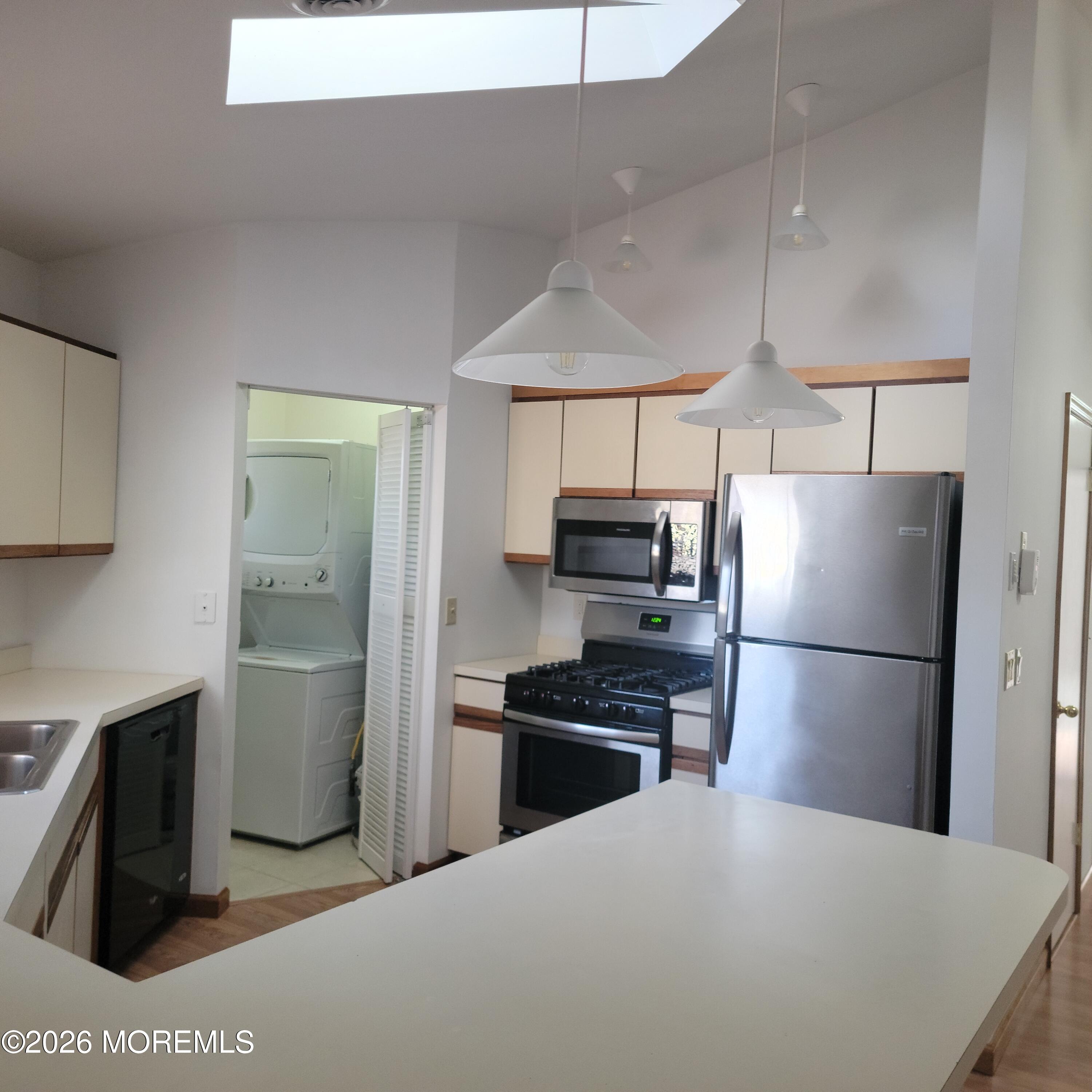 53 Mayflower Drive Image 3