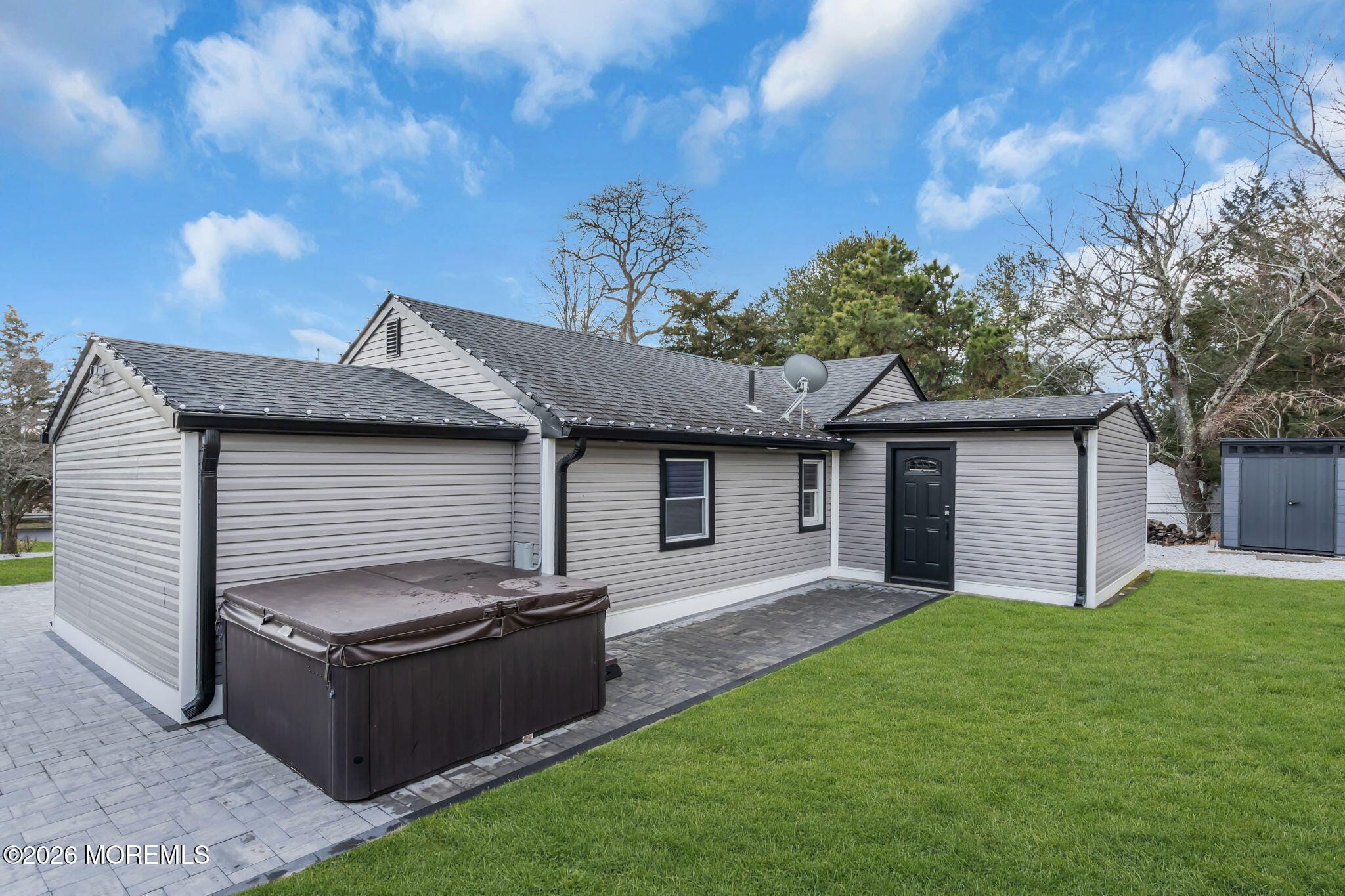 543 Winding River Road Image 5