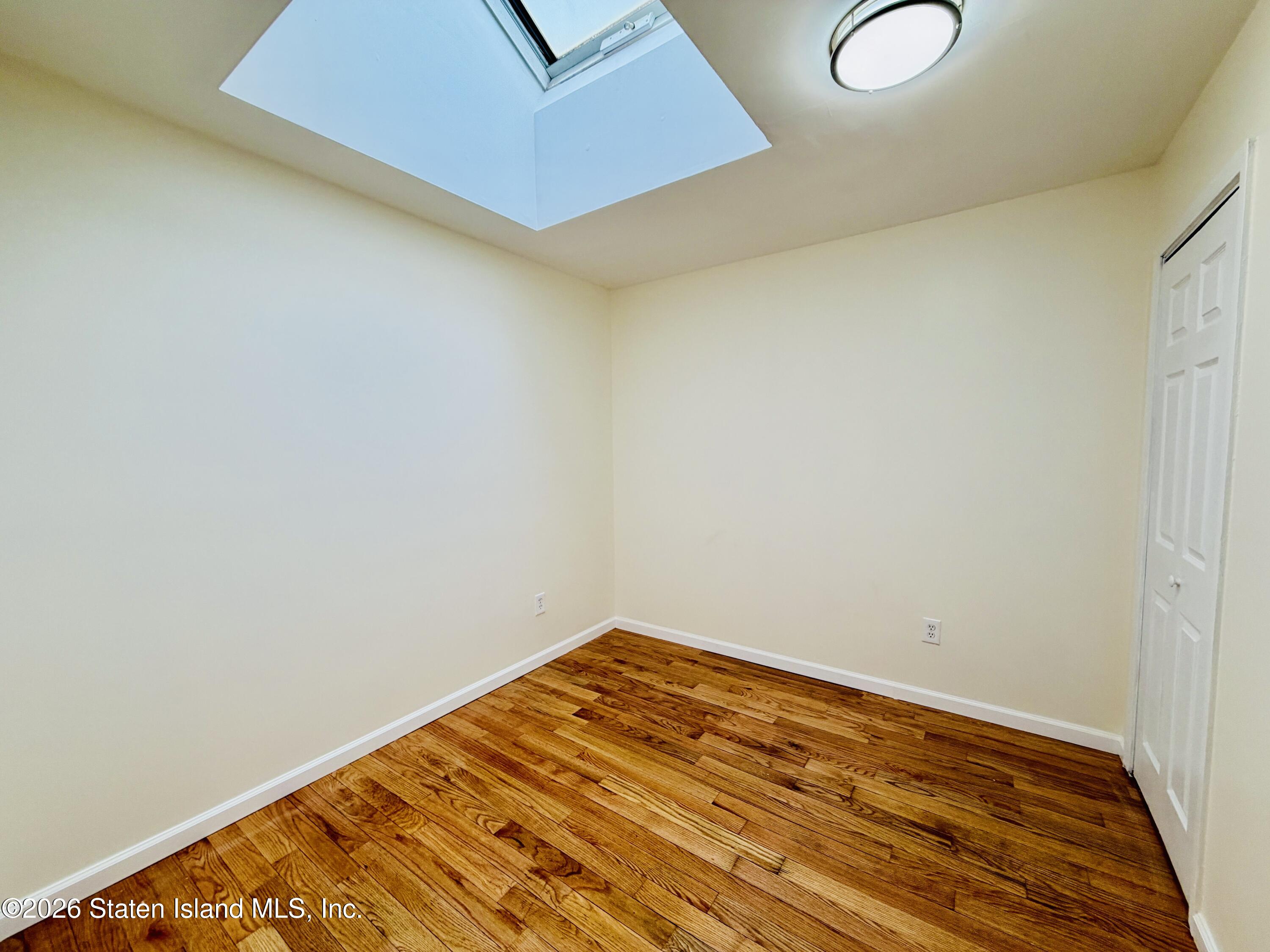 8 Montgomery Avenue, Staten Island, NY, 10301 image 7