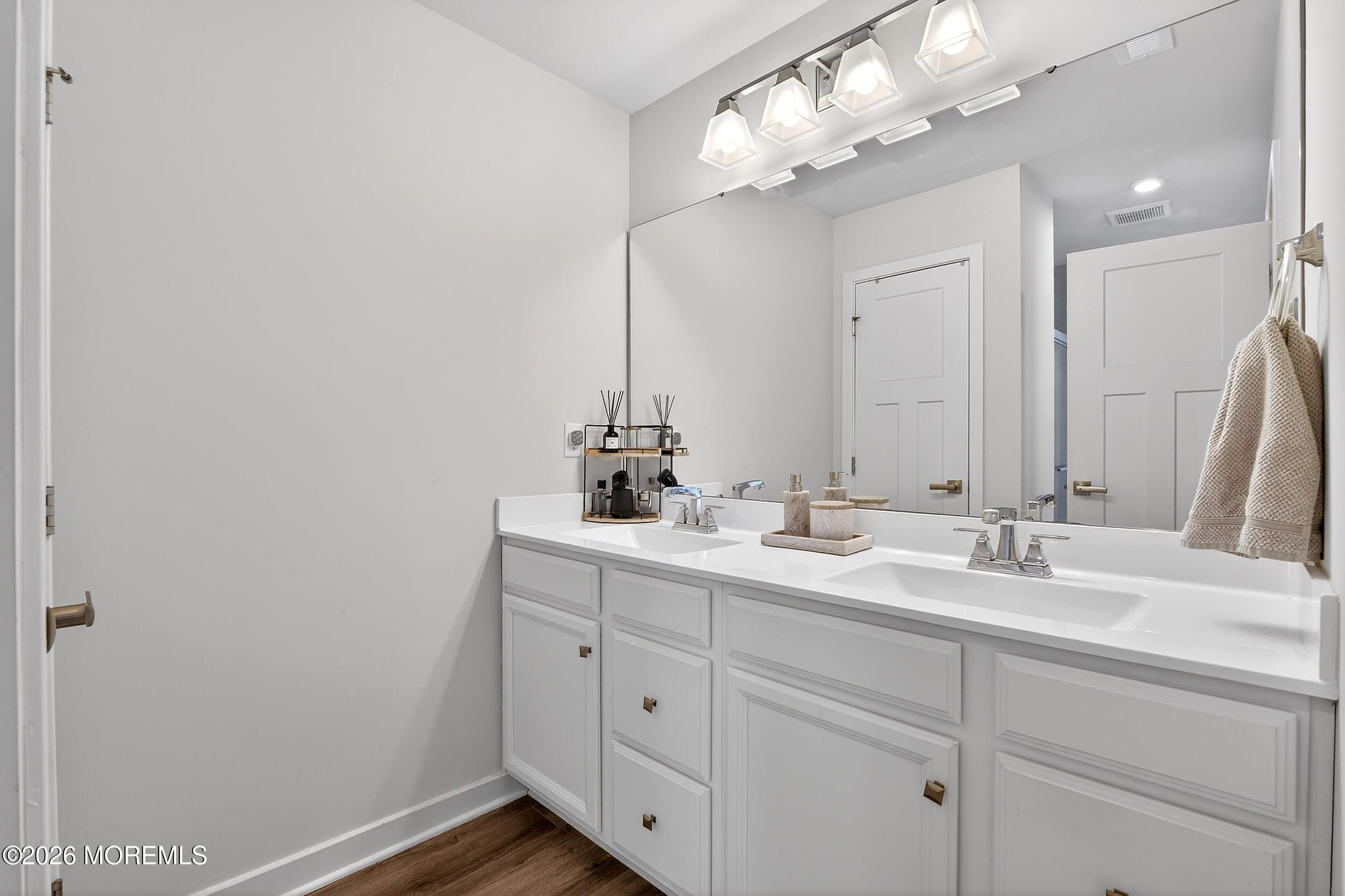 5 Athens Way, Cliffwood, NJ, 07721 image 19