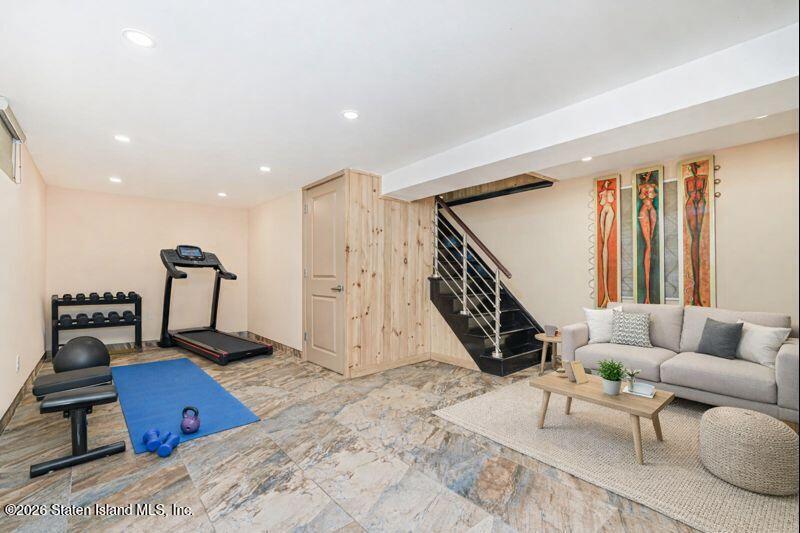 374 Fairbanks Avenue, Staten Island, NY, 10306 image 41