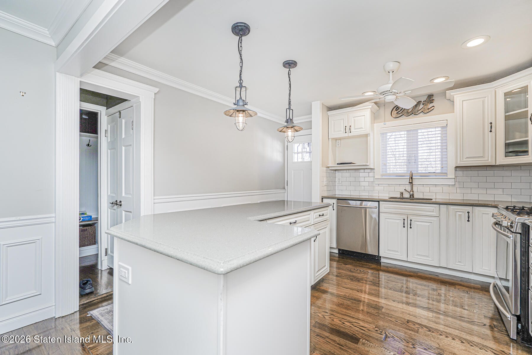 57 Joel Place Image 4