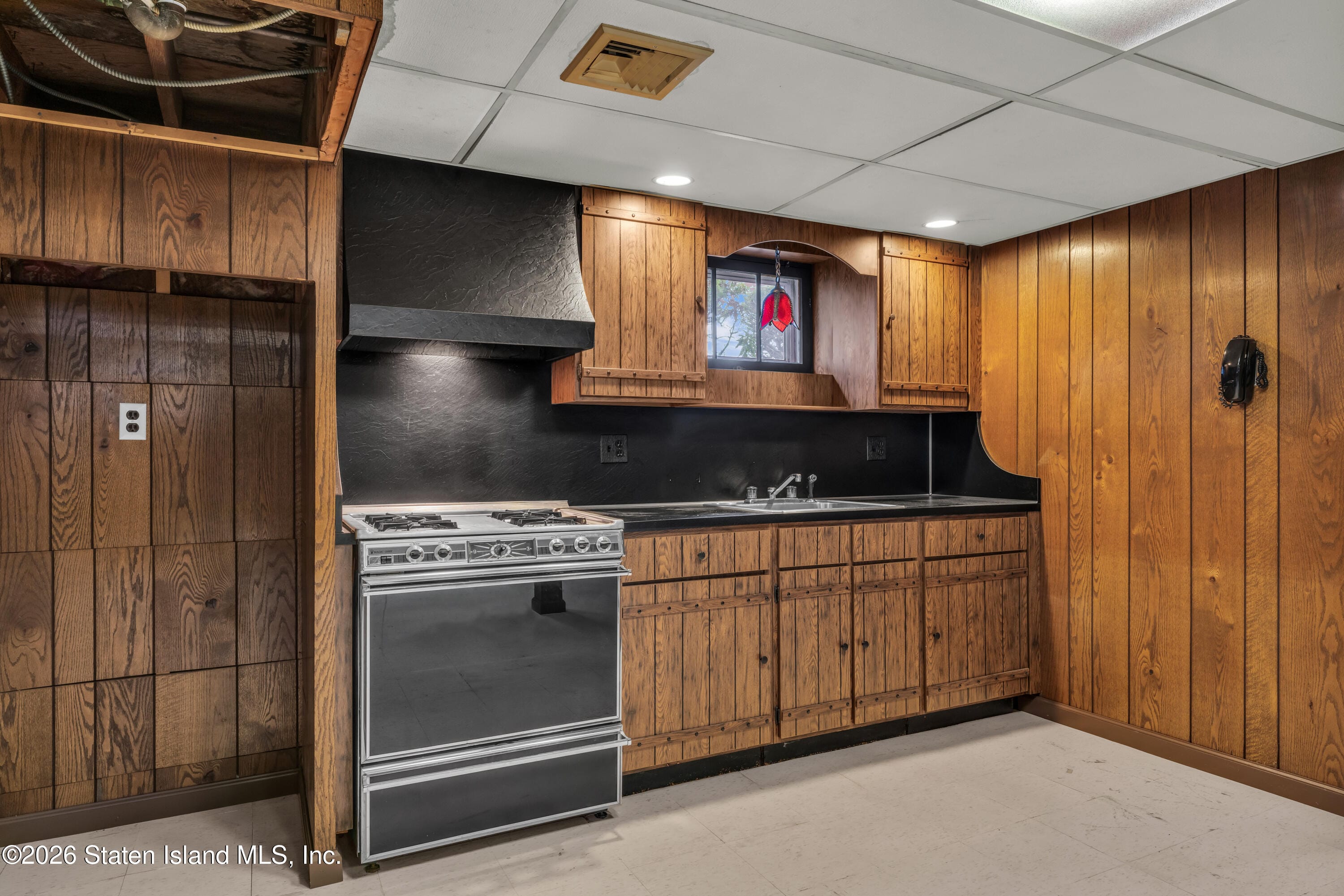 203 Wolverine Street, Staten Island, NY, 10306 image 22