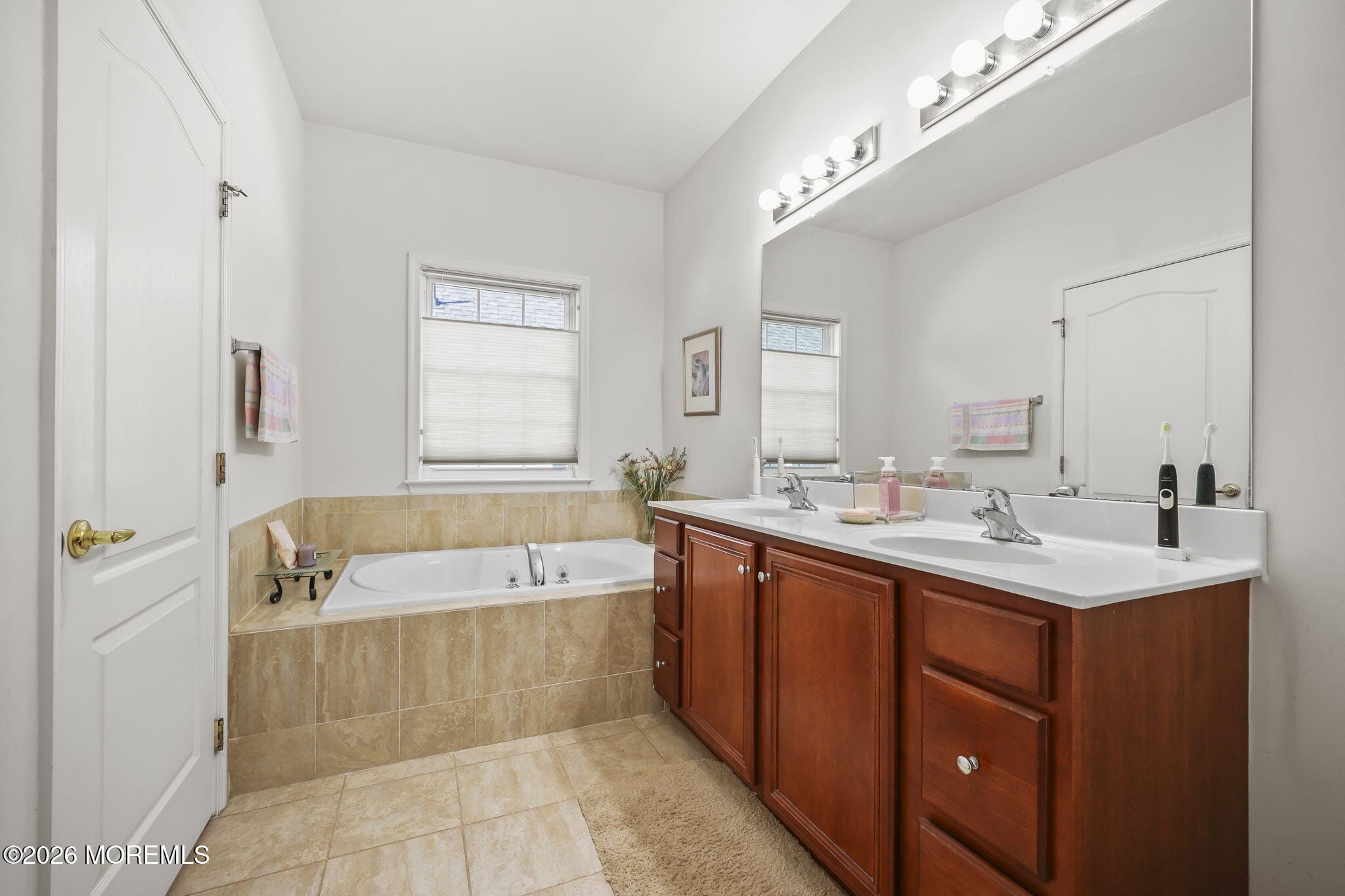 7 Salter Court, Manalapan, NJ, 07726 image 18