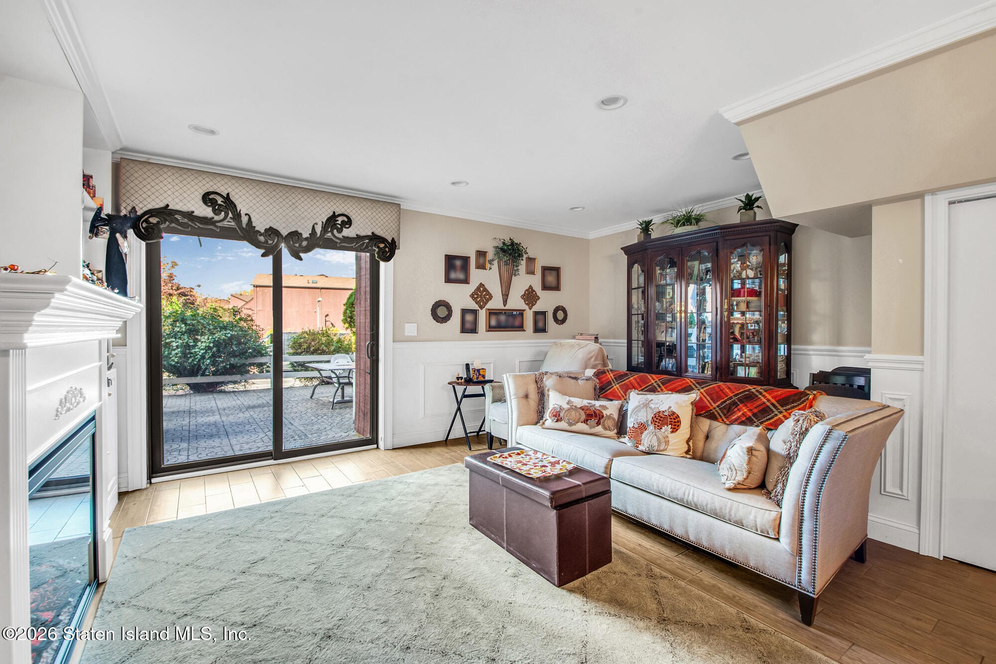 909 W Fingerboard Road, Staten Island, NY, 10304 image 9