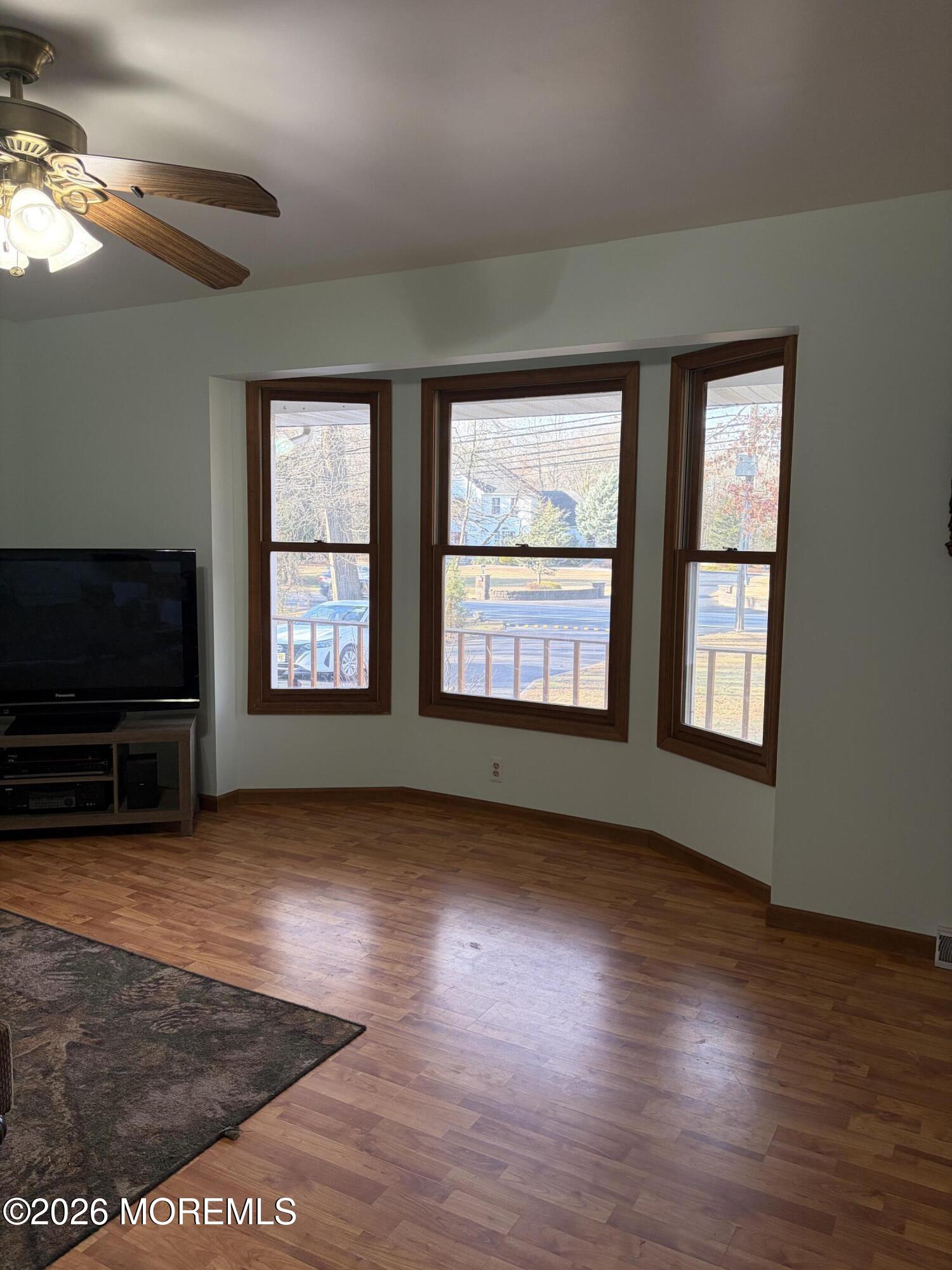 177 Cedar Swamp Road Image 4