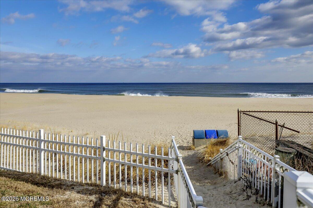 21 Riviera Drive, Long Branch, NJ, 07740 image 46