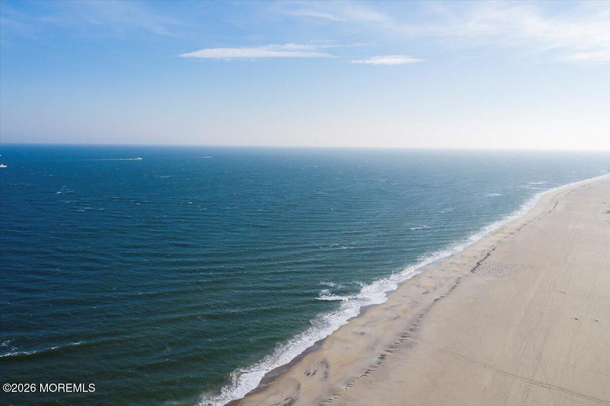 21 Riviera Drive, Long Branch, NJ, 07740 image 57