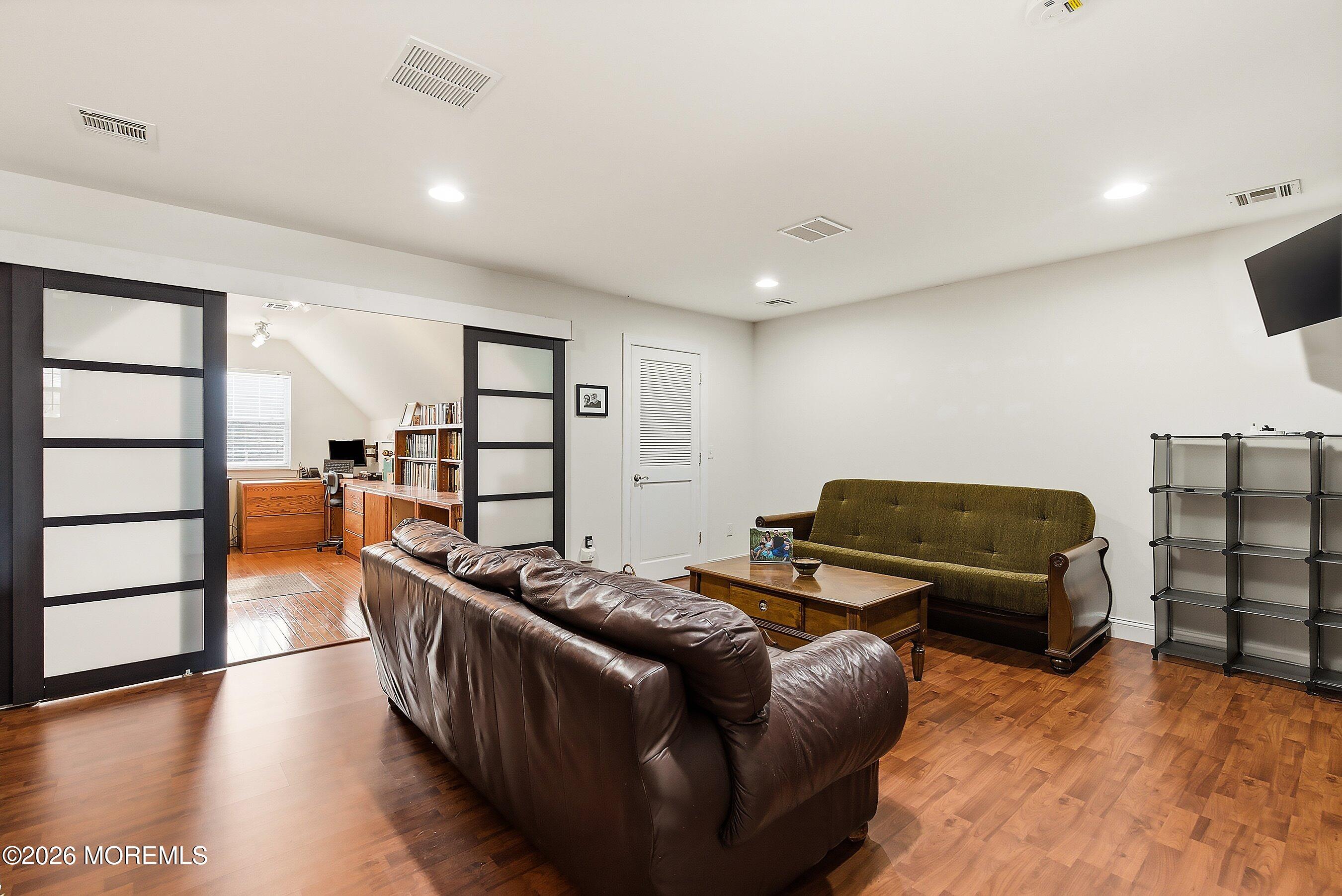 3 Lone Oak Way, Eatontown, NJ, 07724 image 24