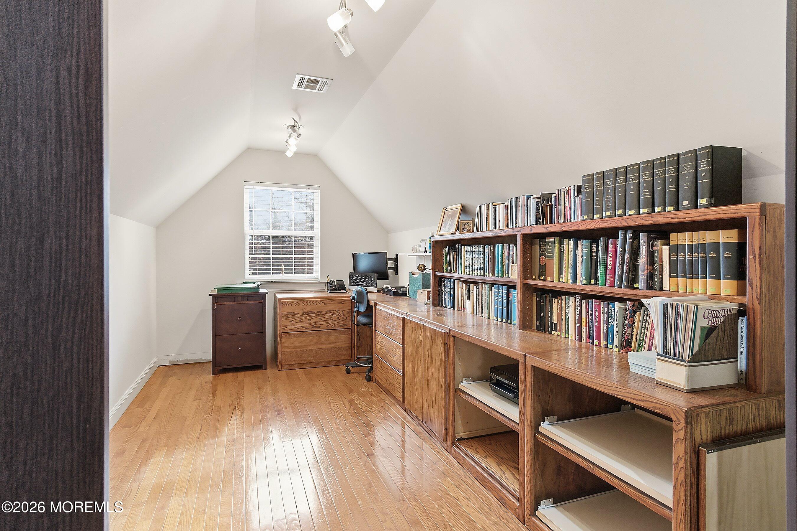 3 Lone Oak Way, Eatontown, NJ, 07724 image 27