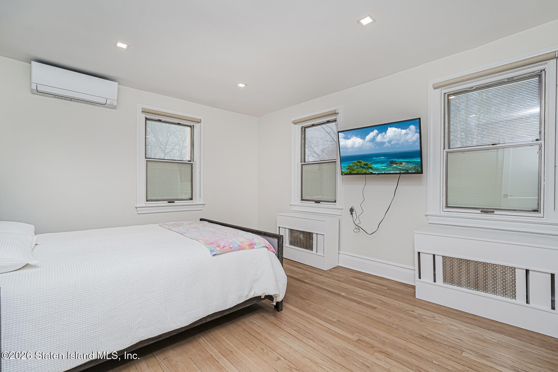 72 Theresa Place, Staten Island, NY, 10301 image 19