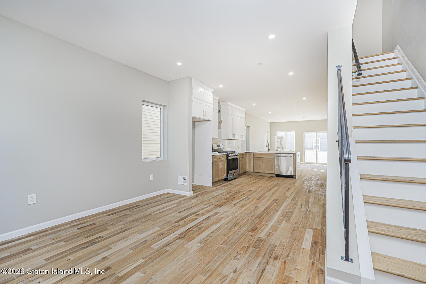 138 Union Avenue Image 4