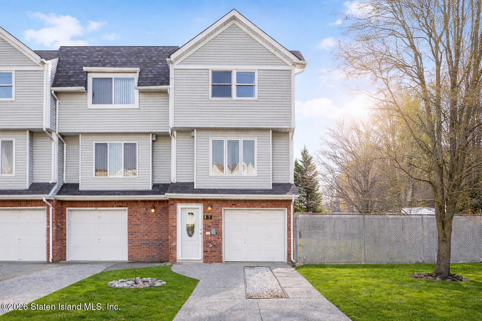 43 Westport Lane, Staten Island, NY, 10314