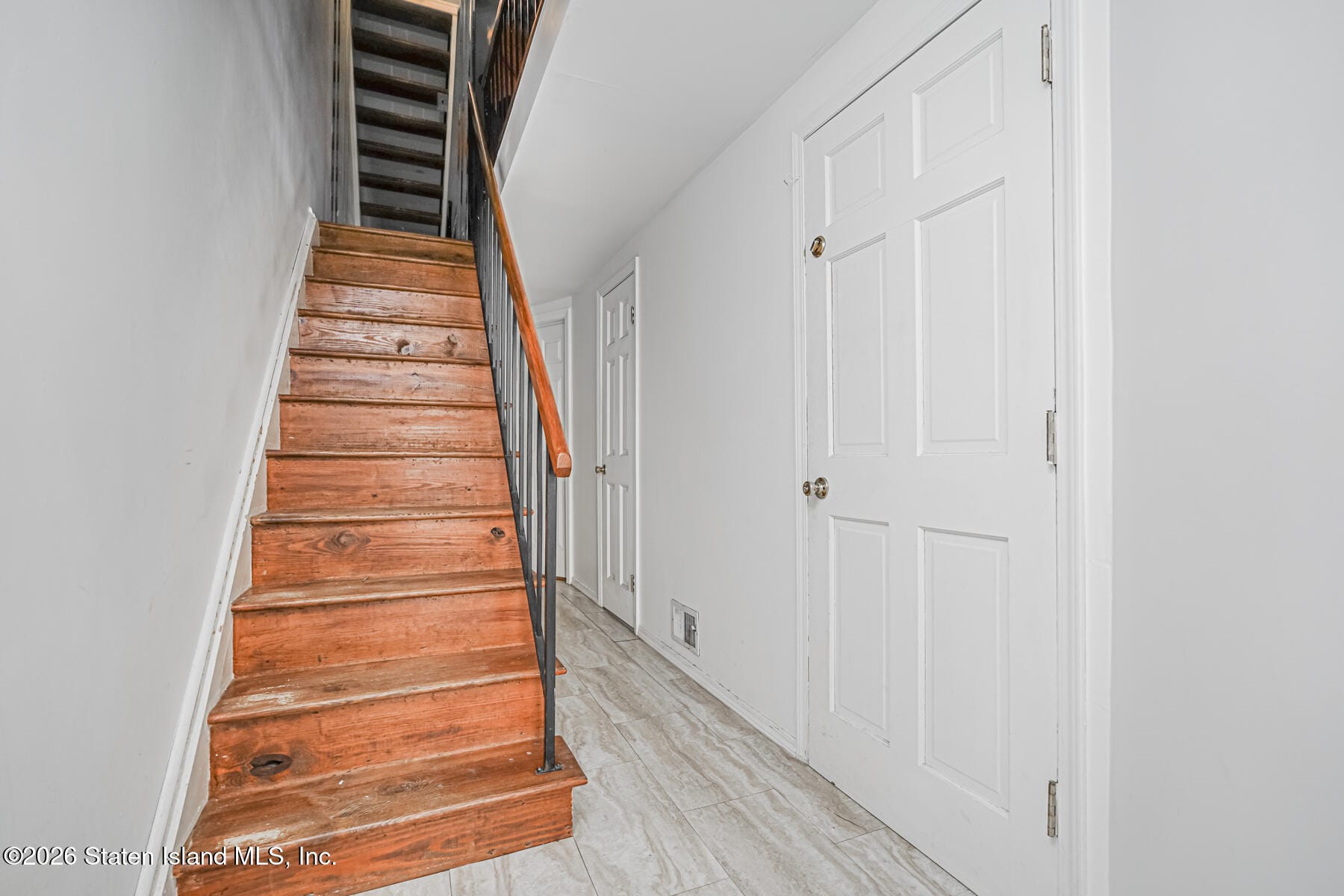 43 Westport Lane, Staten Island, NY, 10314 image 8