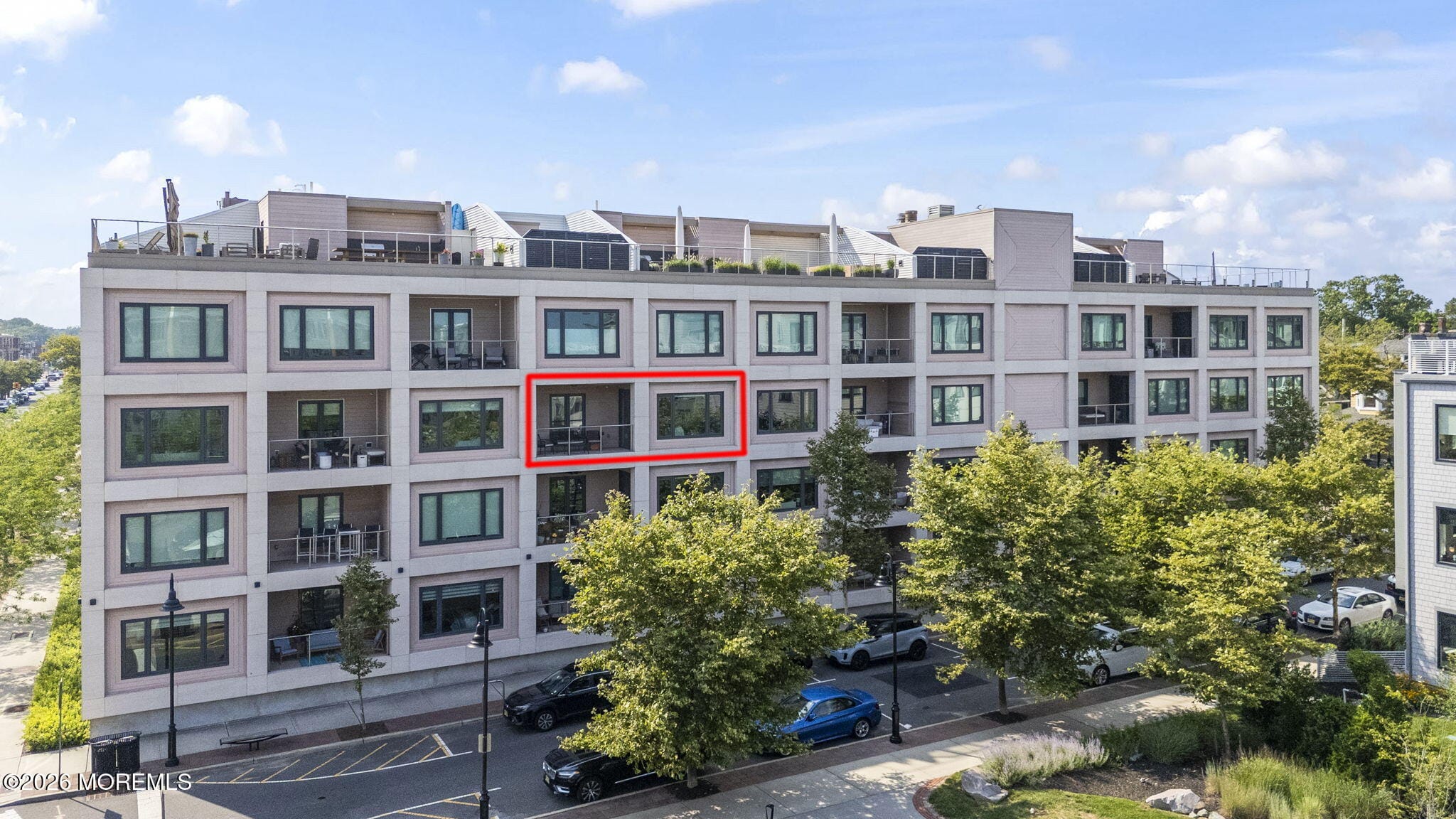 601 Heck Street 303 Image 3