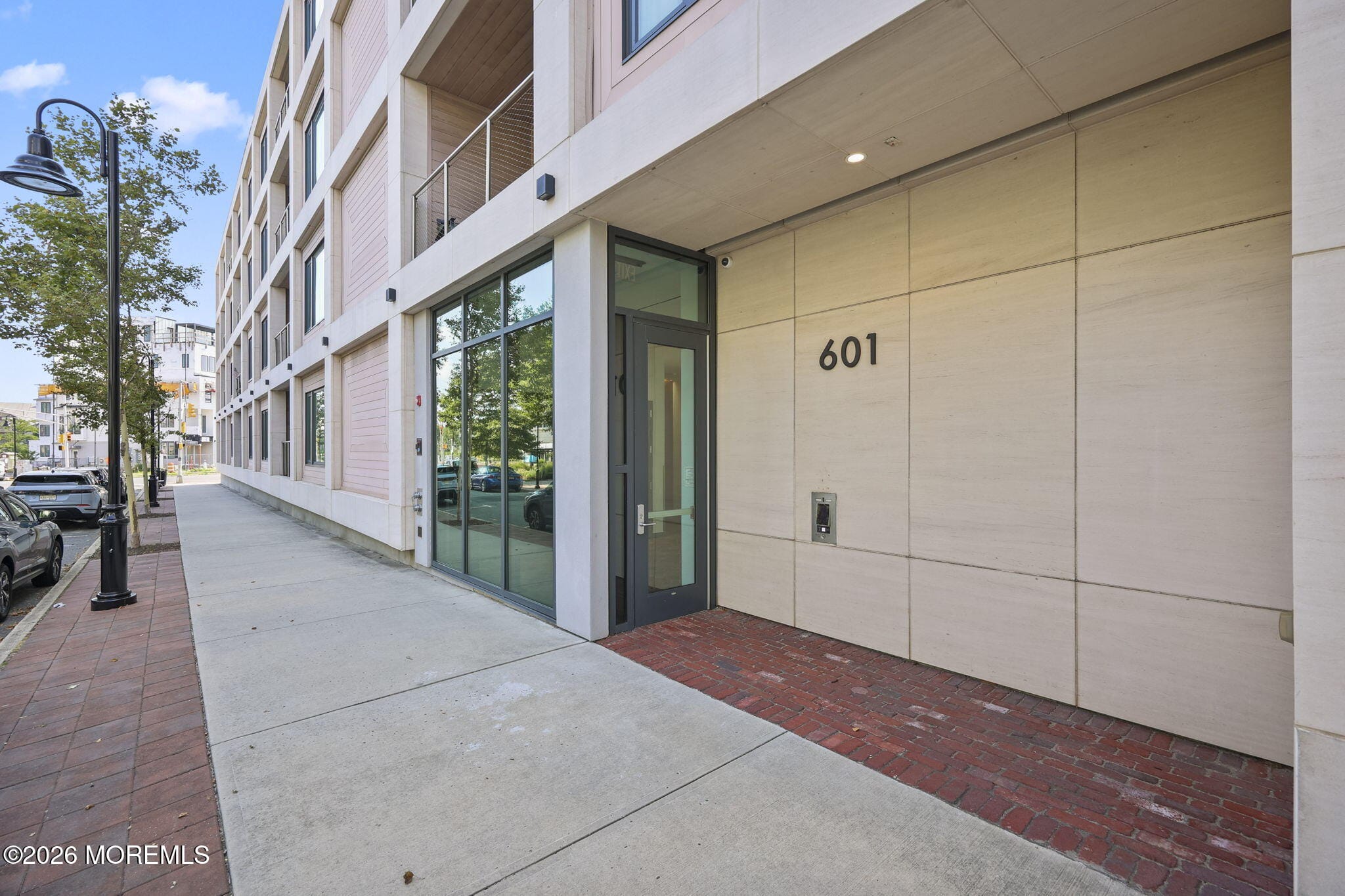 601 Heck Street 303 Image 5