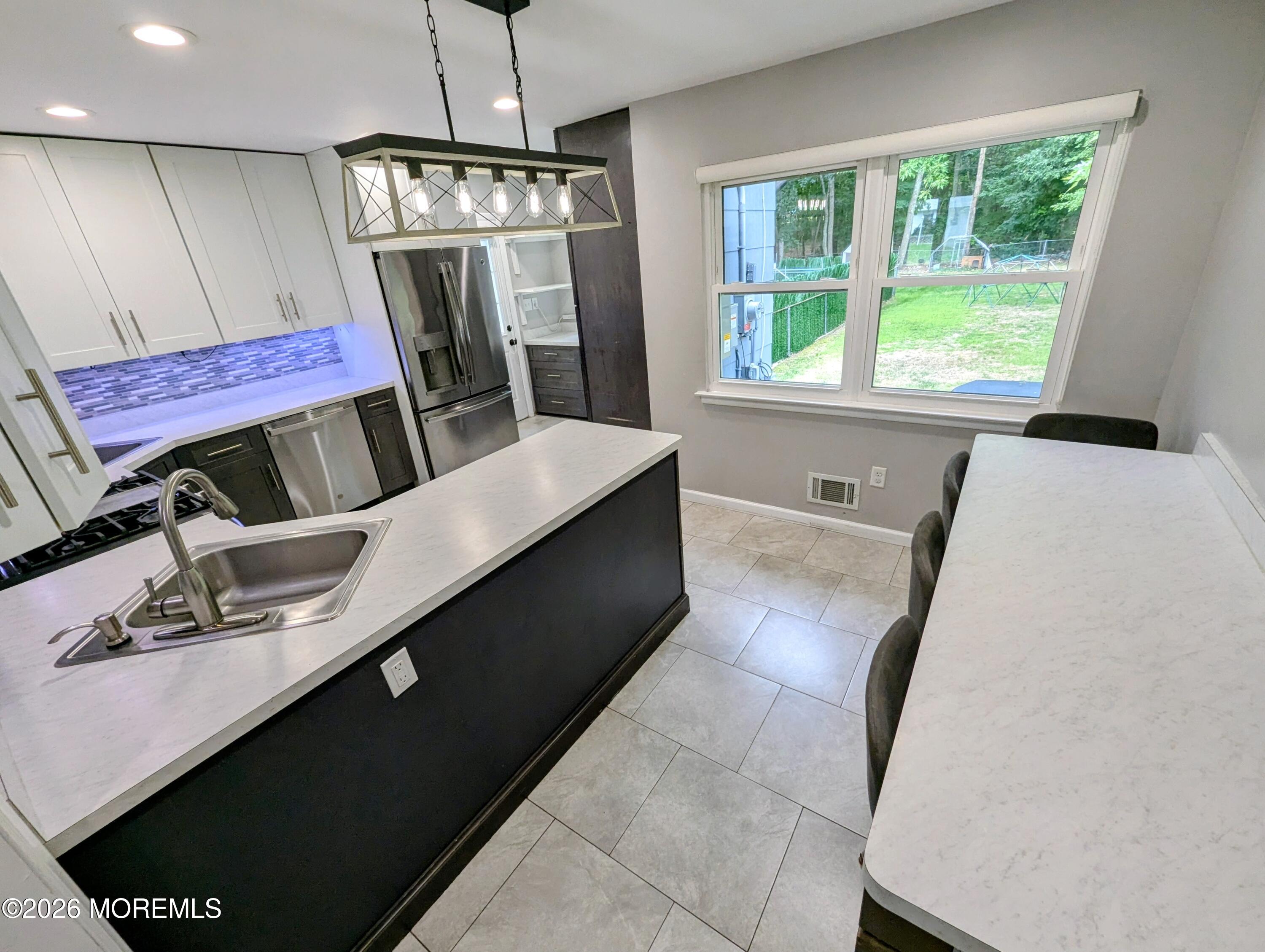 5 Albany Avenue, Jackson, NJ, 08527 image 10