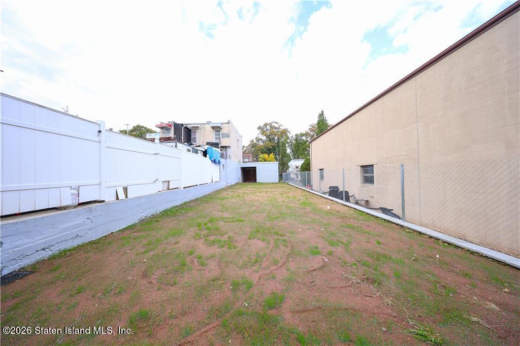 189 Saint Marys Avenue, Staten Island, NY, 10305 image 34