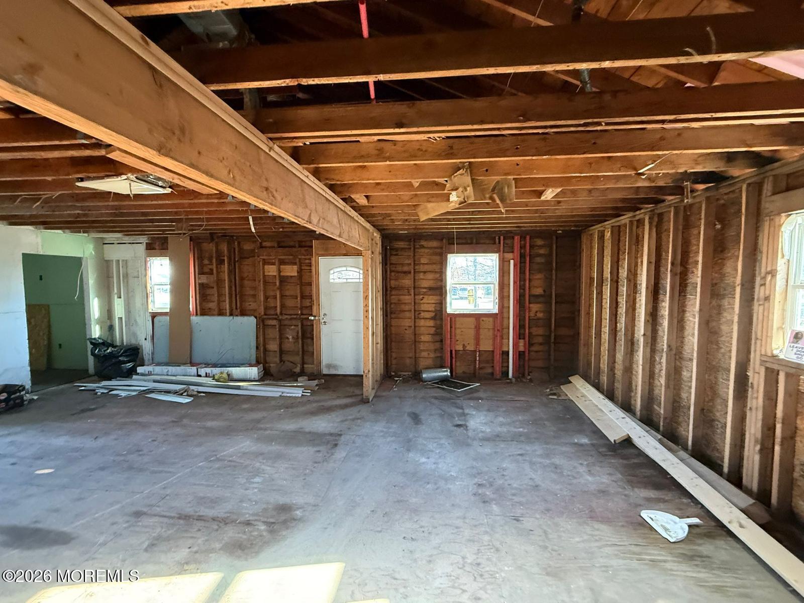 10 Sidney Lane Image 2