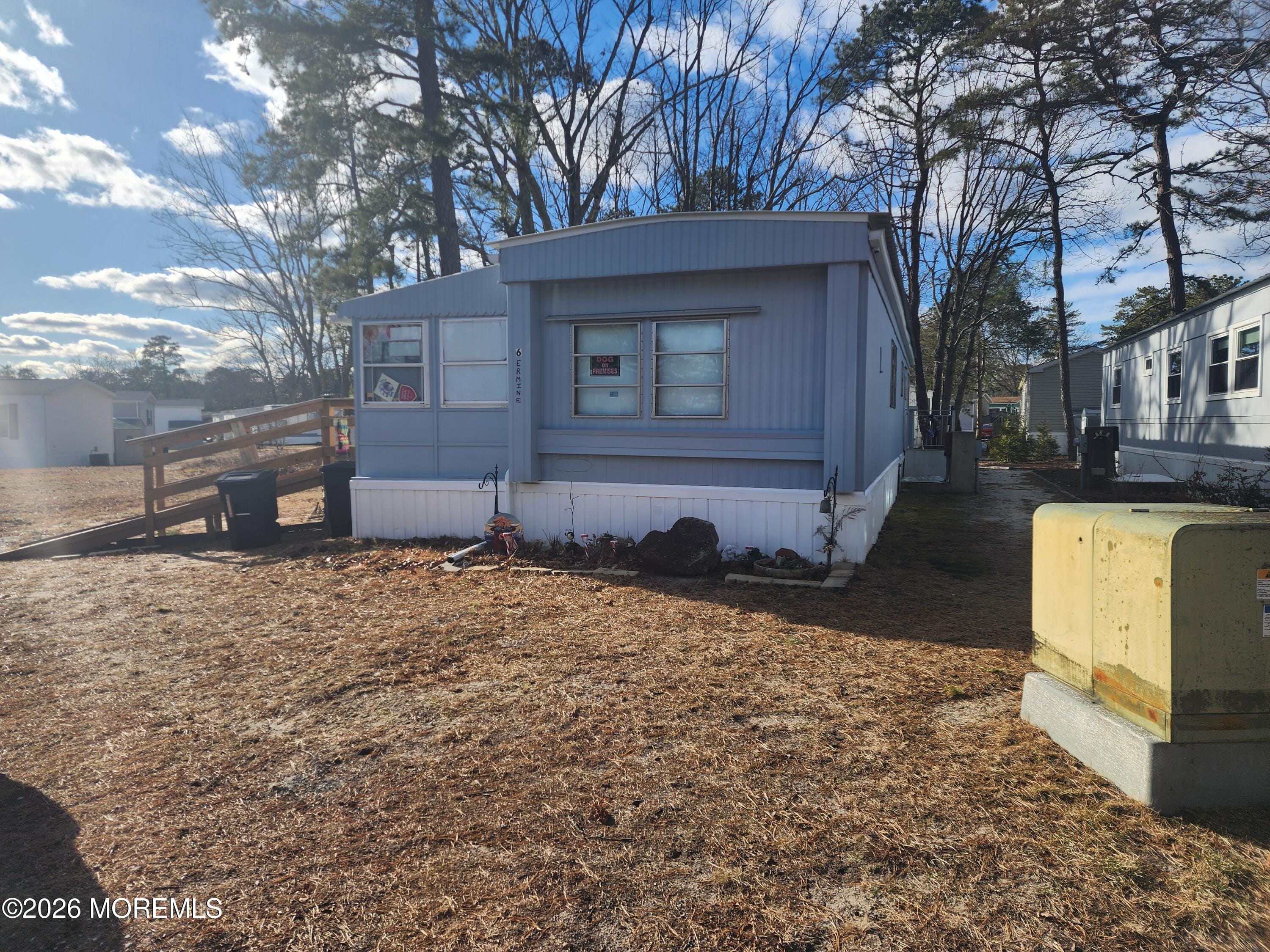 6 Ermine Court Image 2